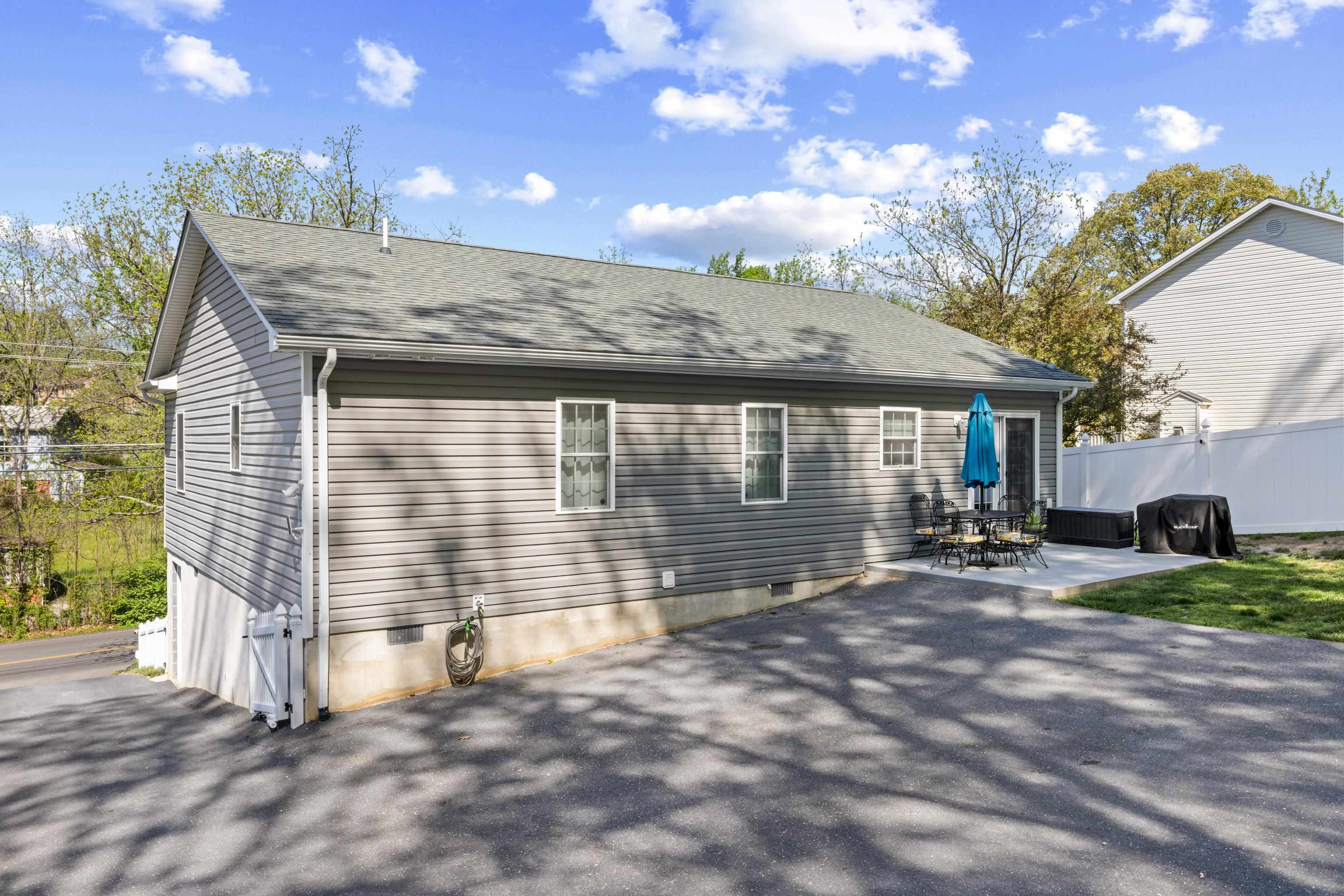 1771 A SHUTTERLEE MILL RD