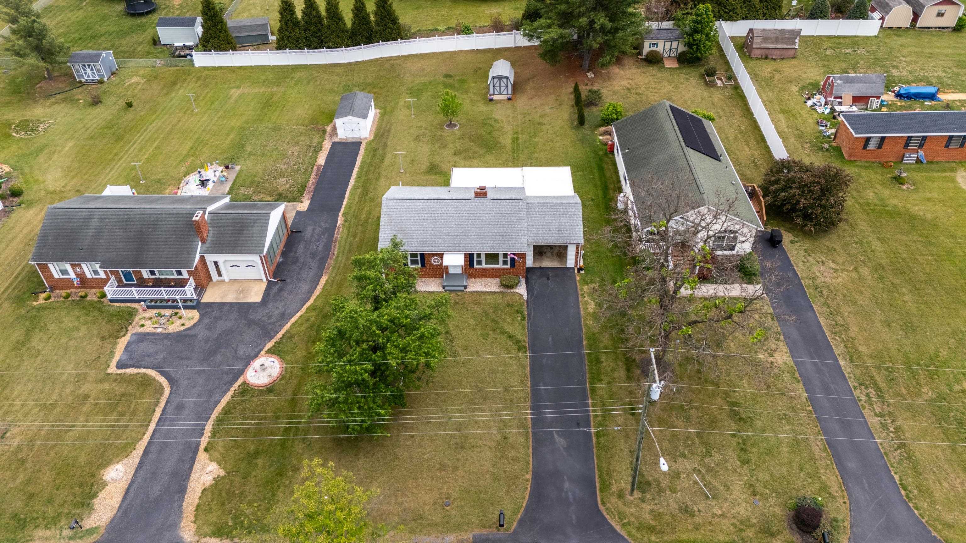 118 STUART AVE