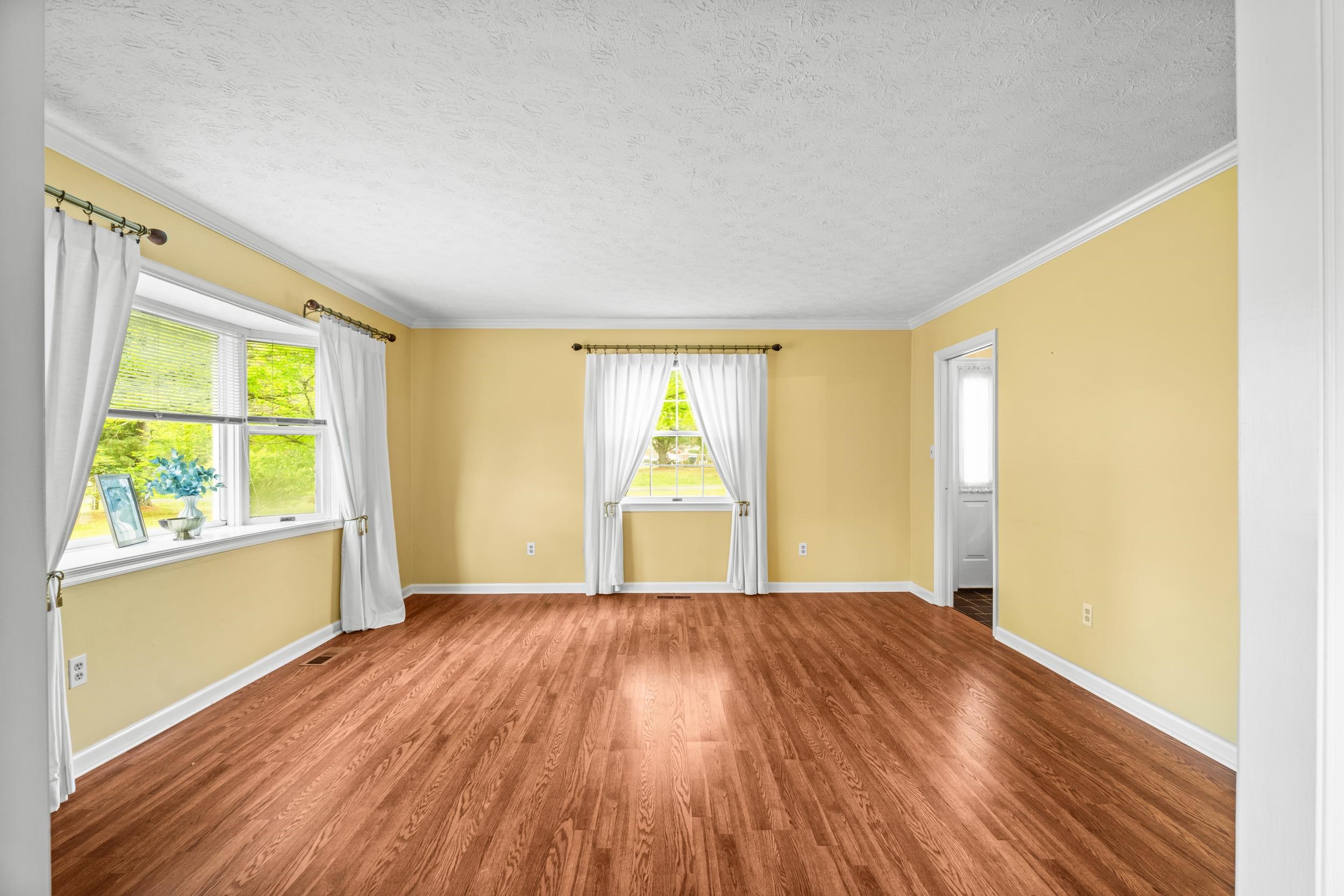 32 HENKEL RD