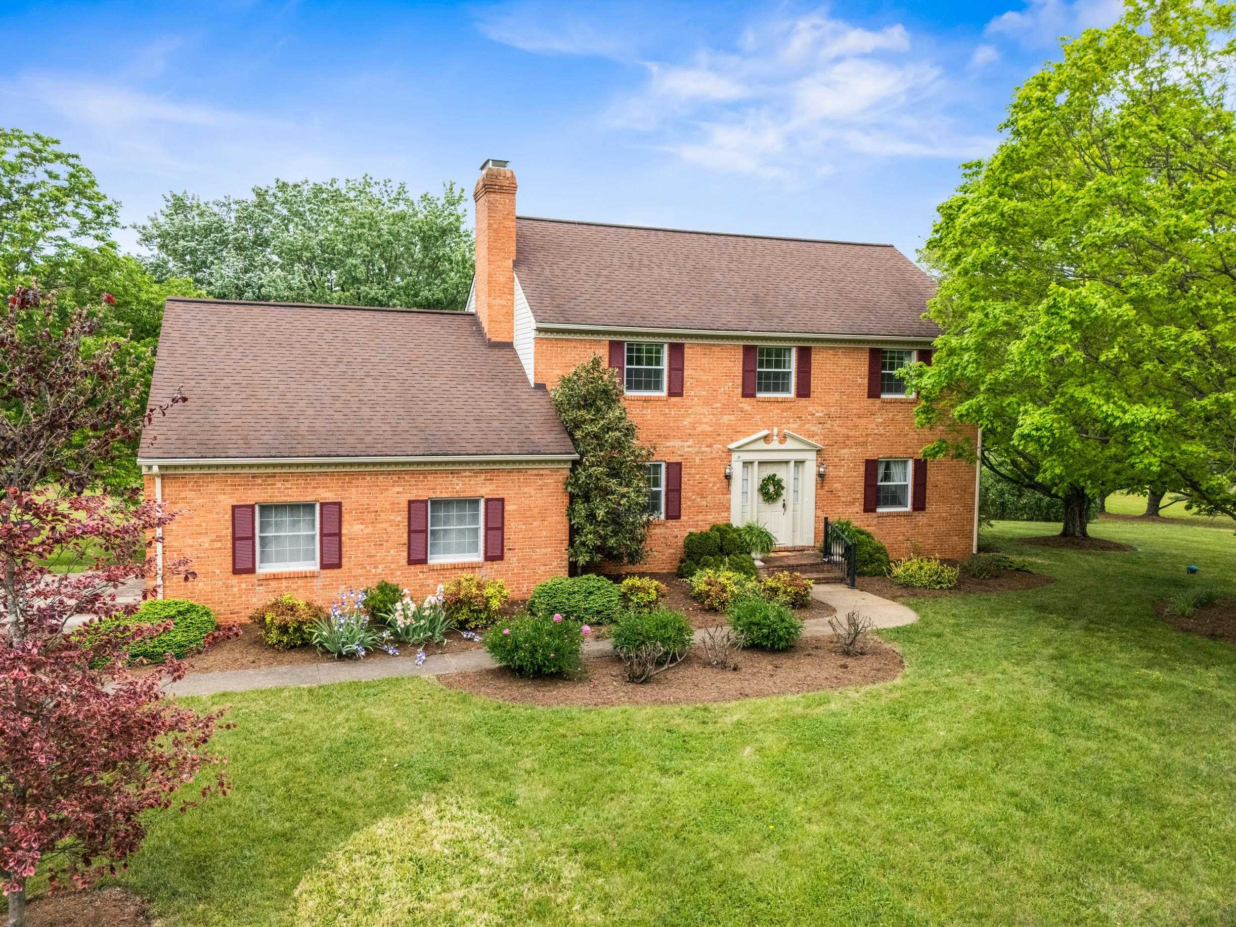 32 HENKEL RD