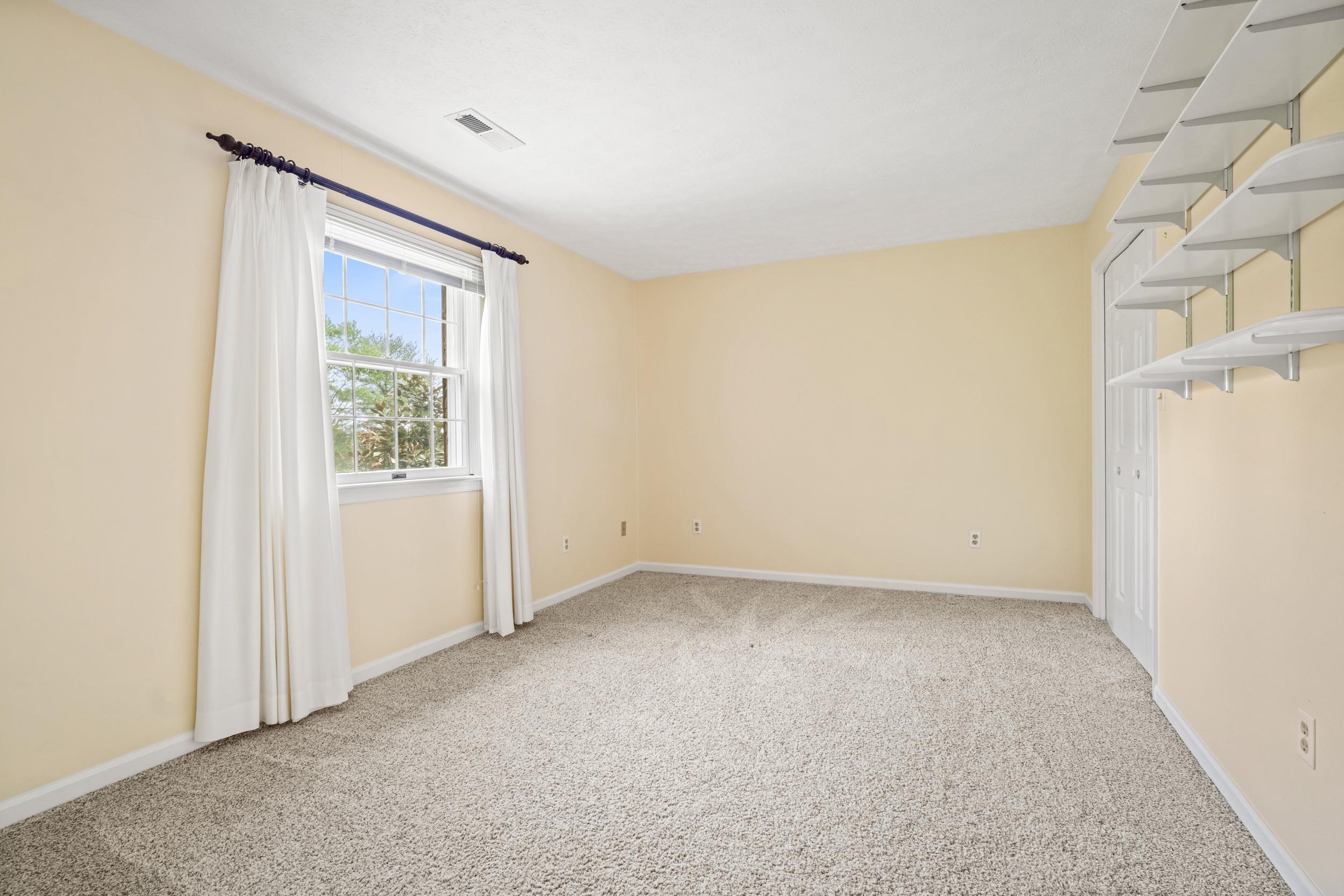 32 HENKEL RD