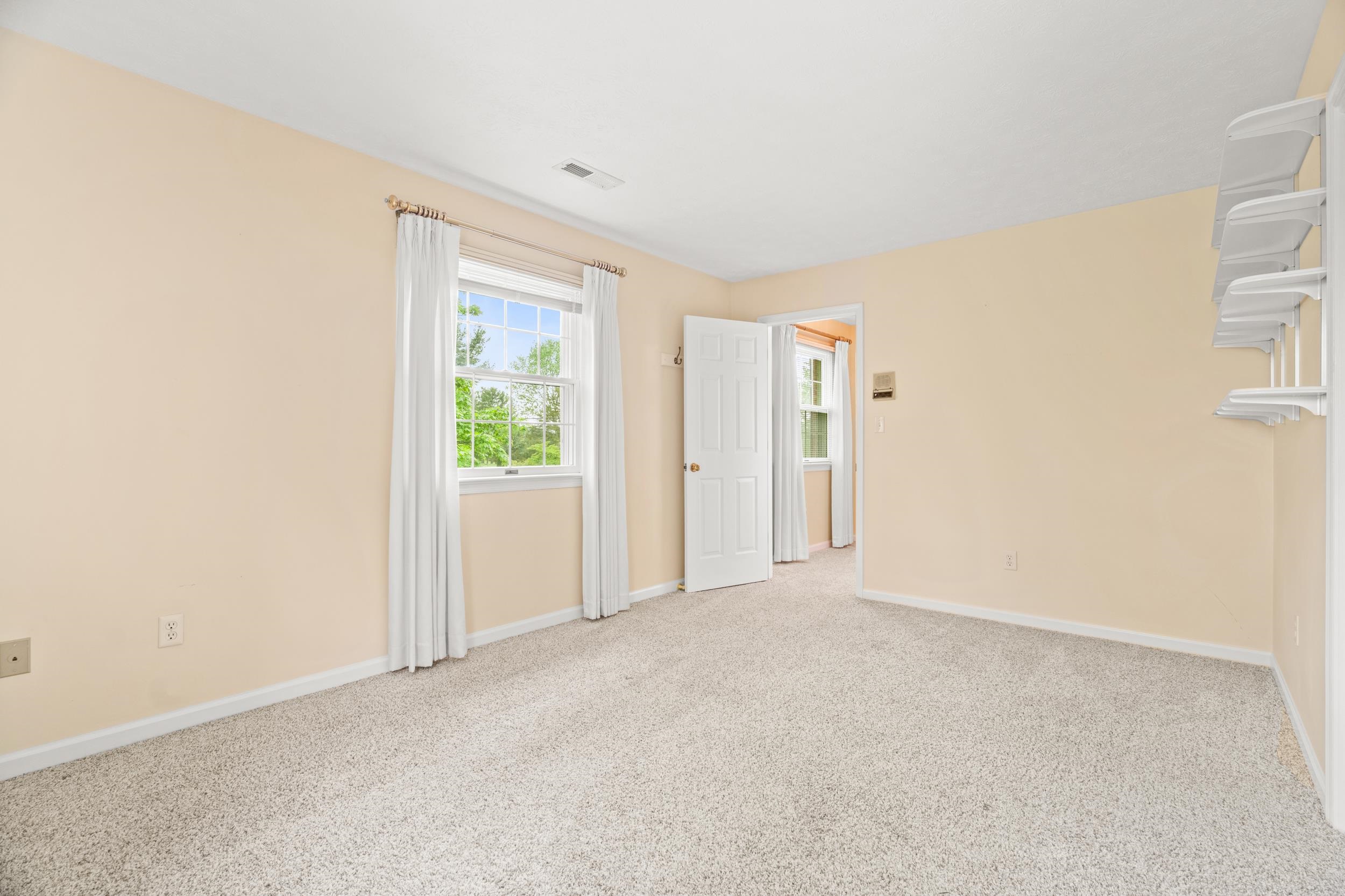 32 HENKEL RD