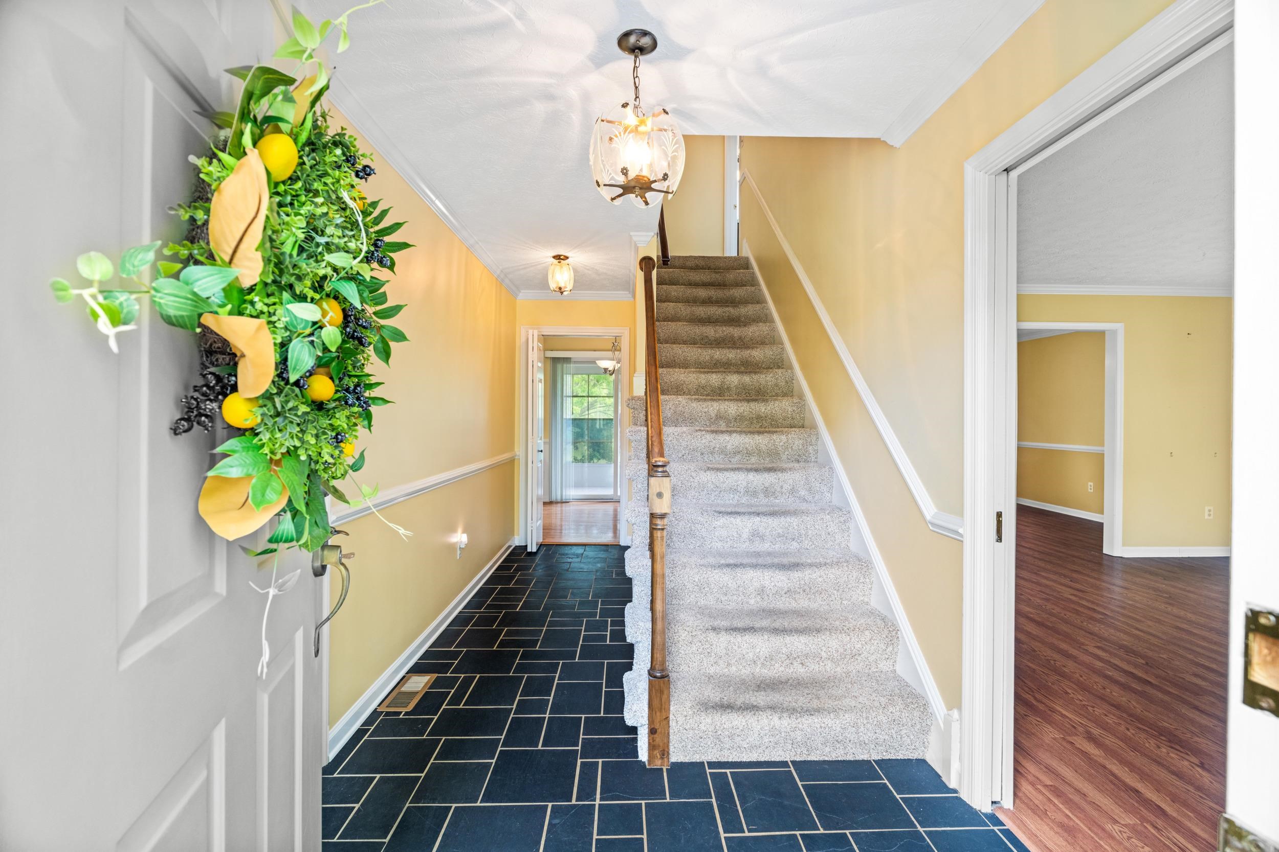 32 HENKEL RD