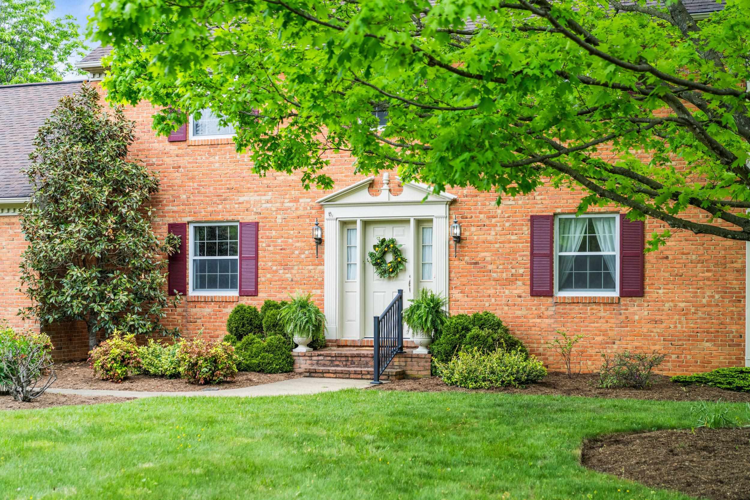 32 HENKEL RD