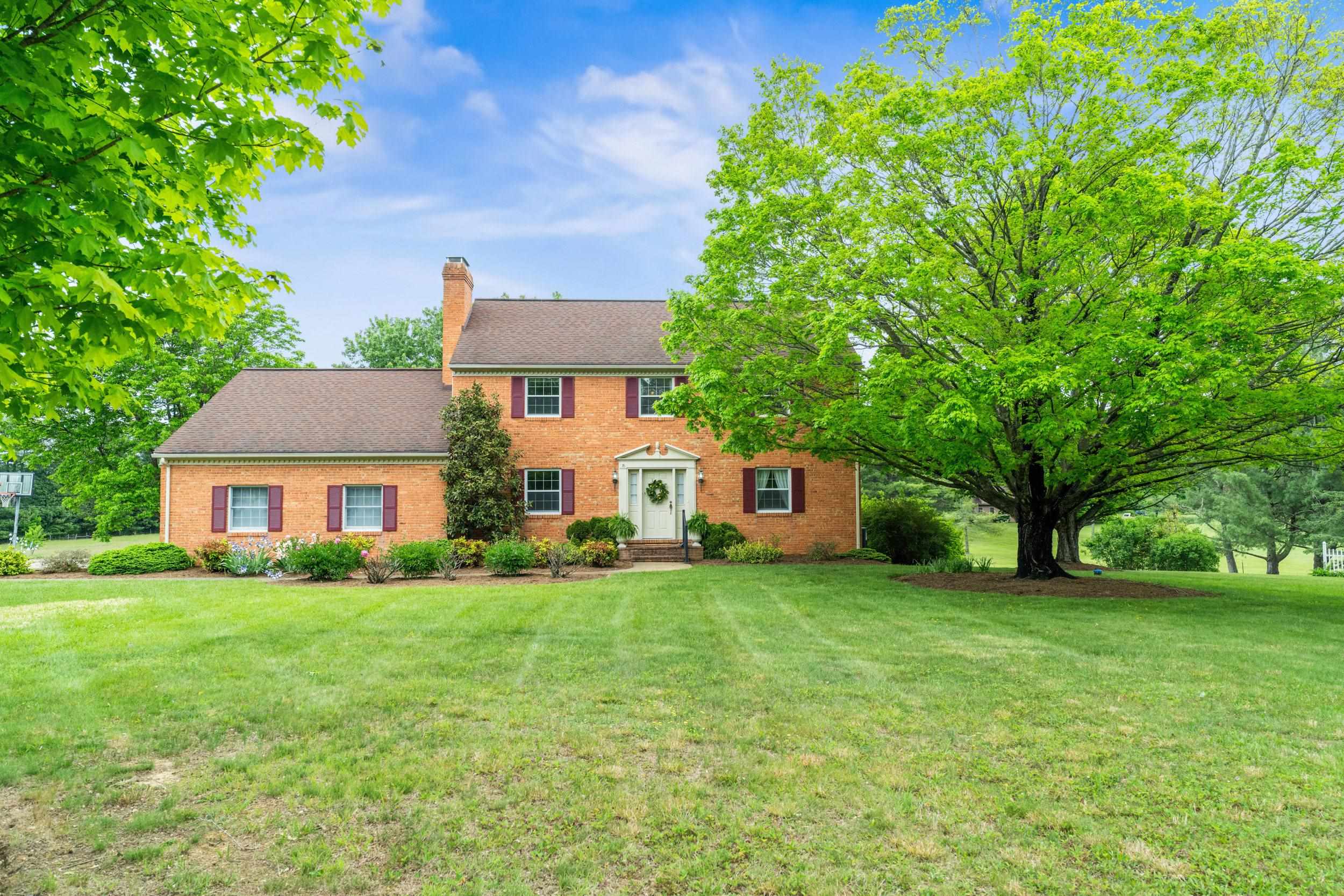 32 HENKEL RD