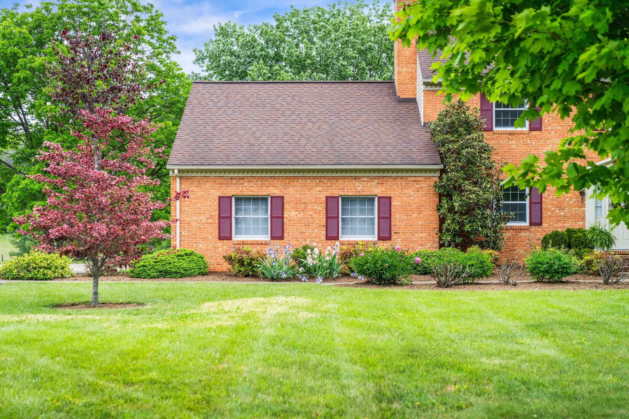 32 HENKEL RD