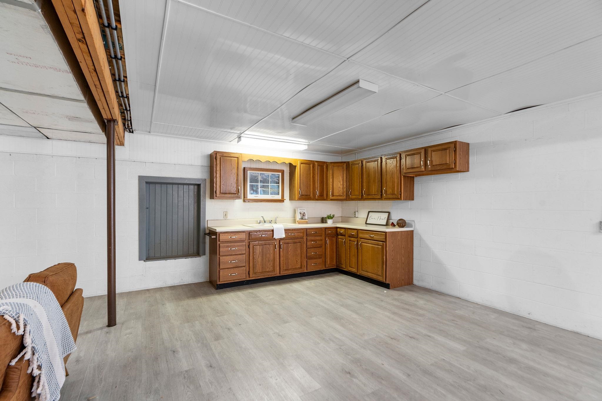 23 ENTRY SCHOOL RD