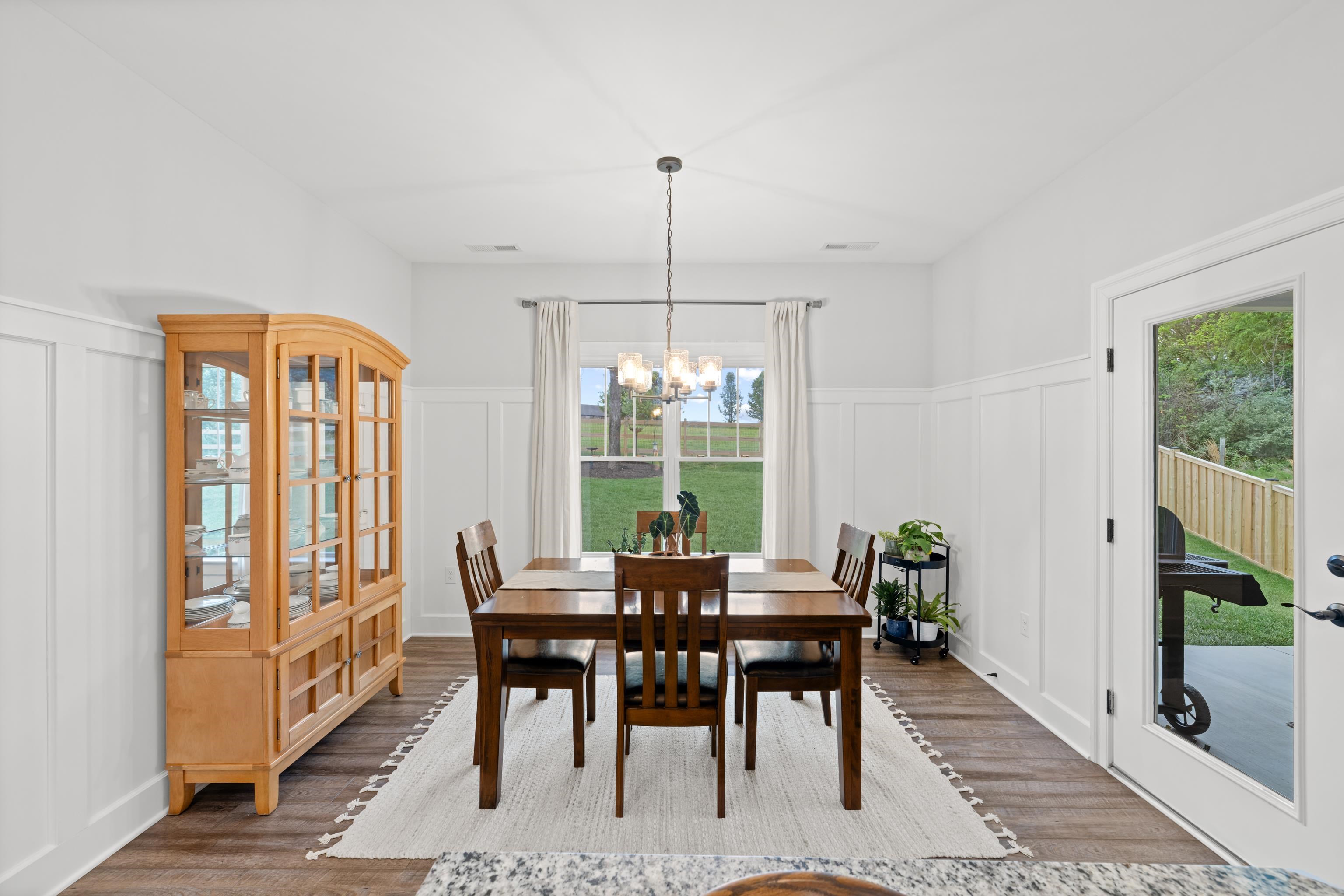 144 LANGLEY DR