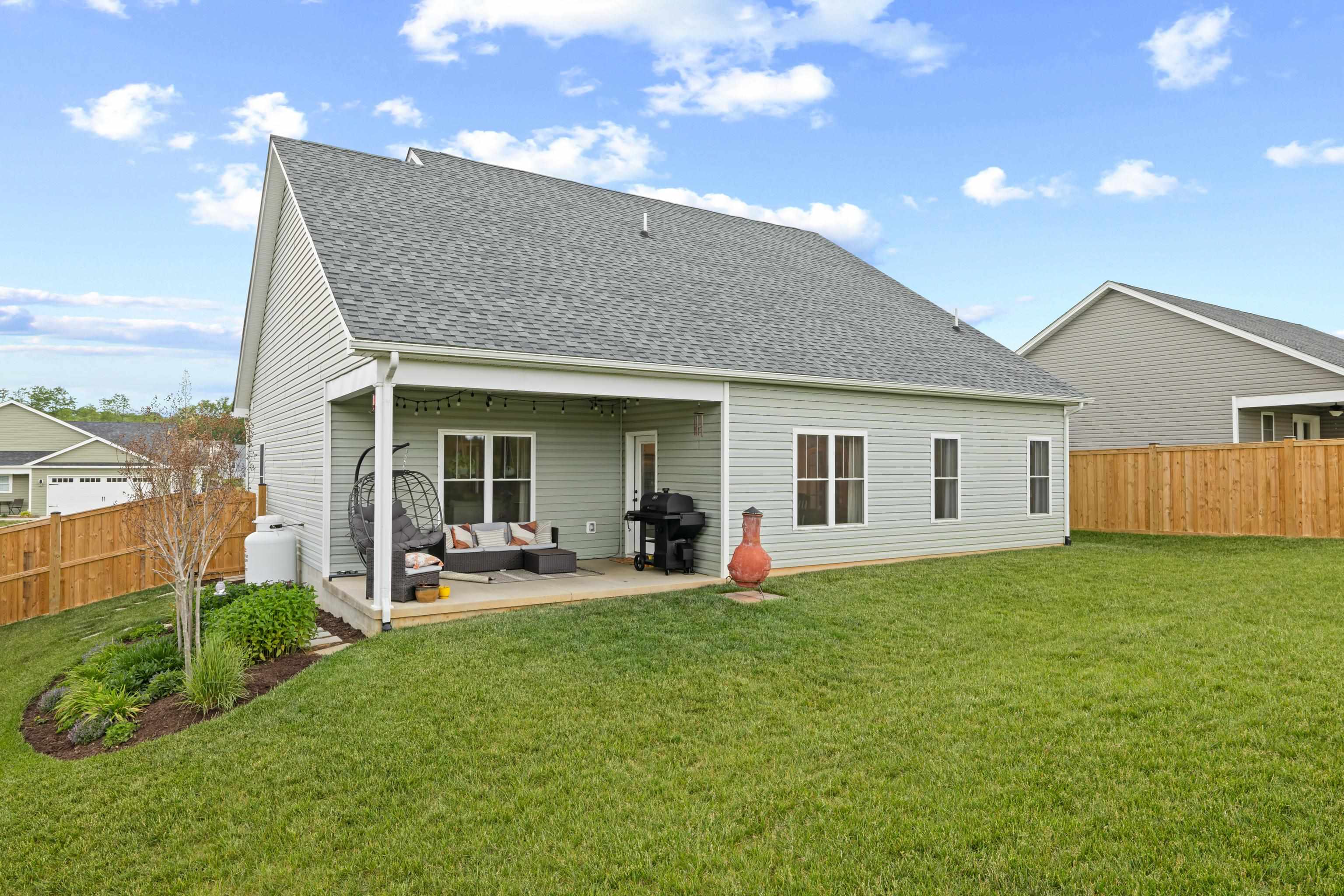 144 LANGLEY DR