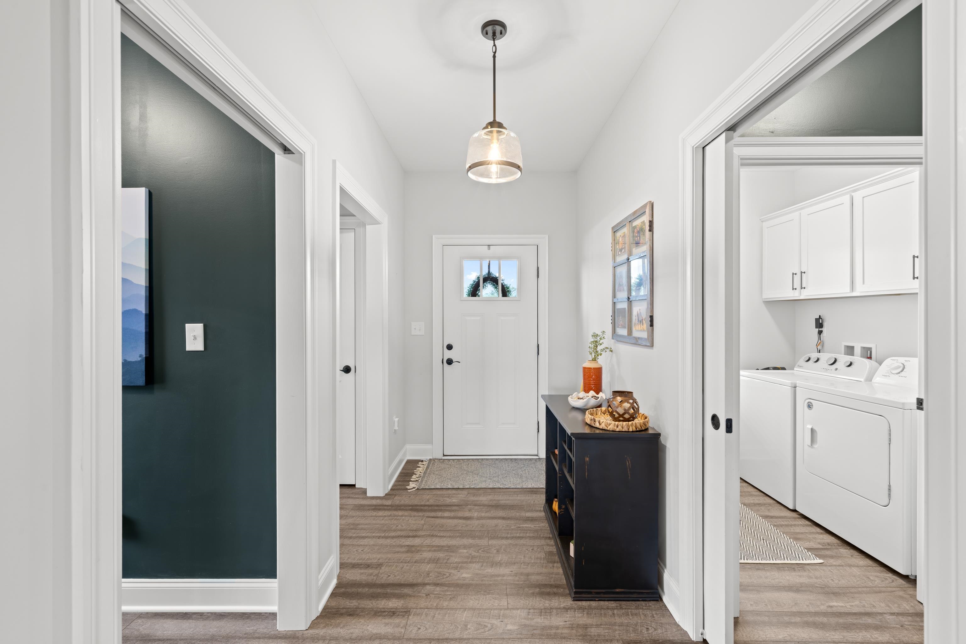 144 LANGLEY DR