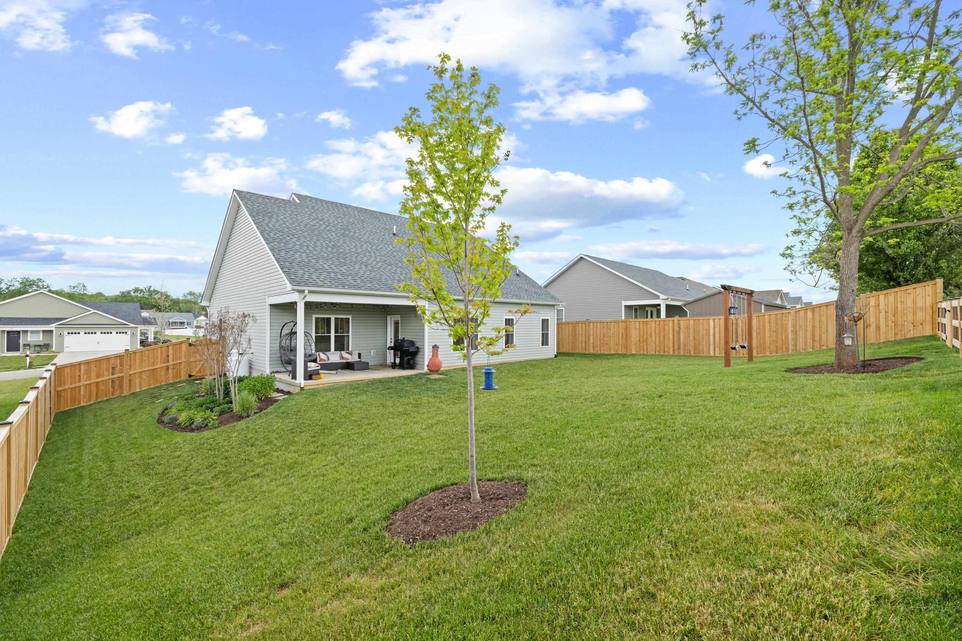144 LANGLEY DR