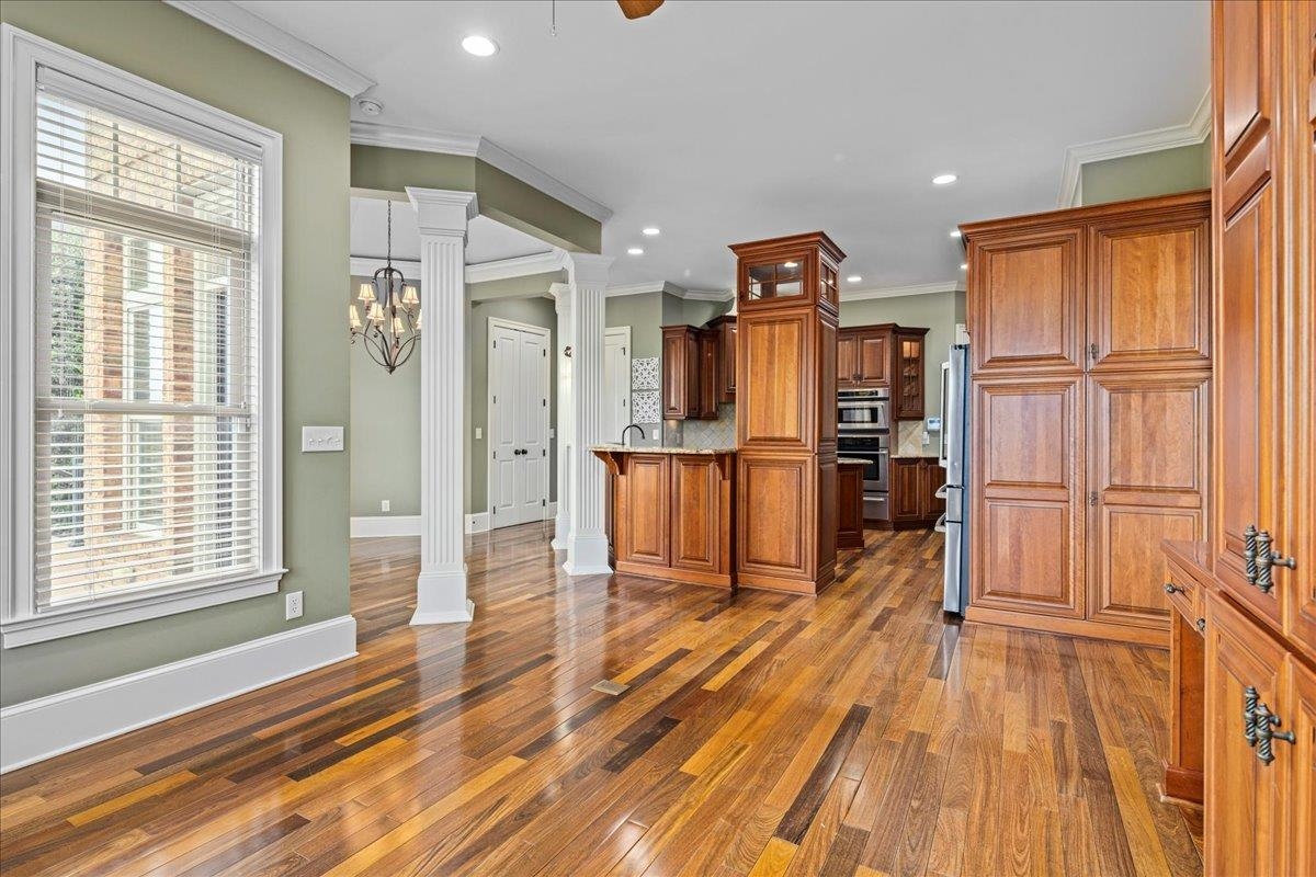 635 FREDERICK RD