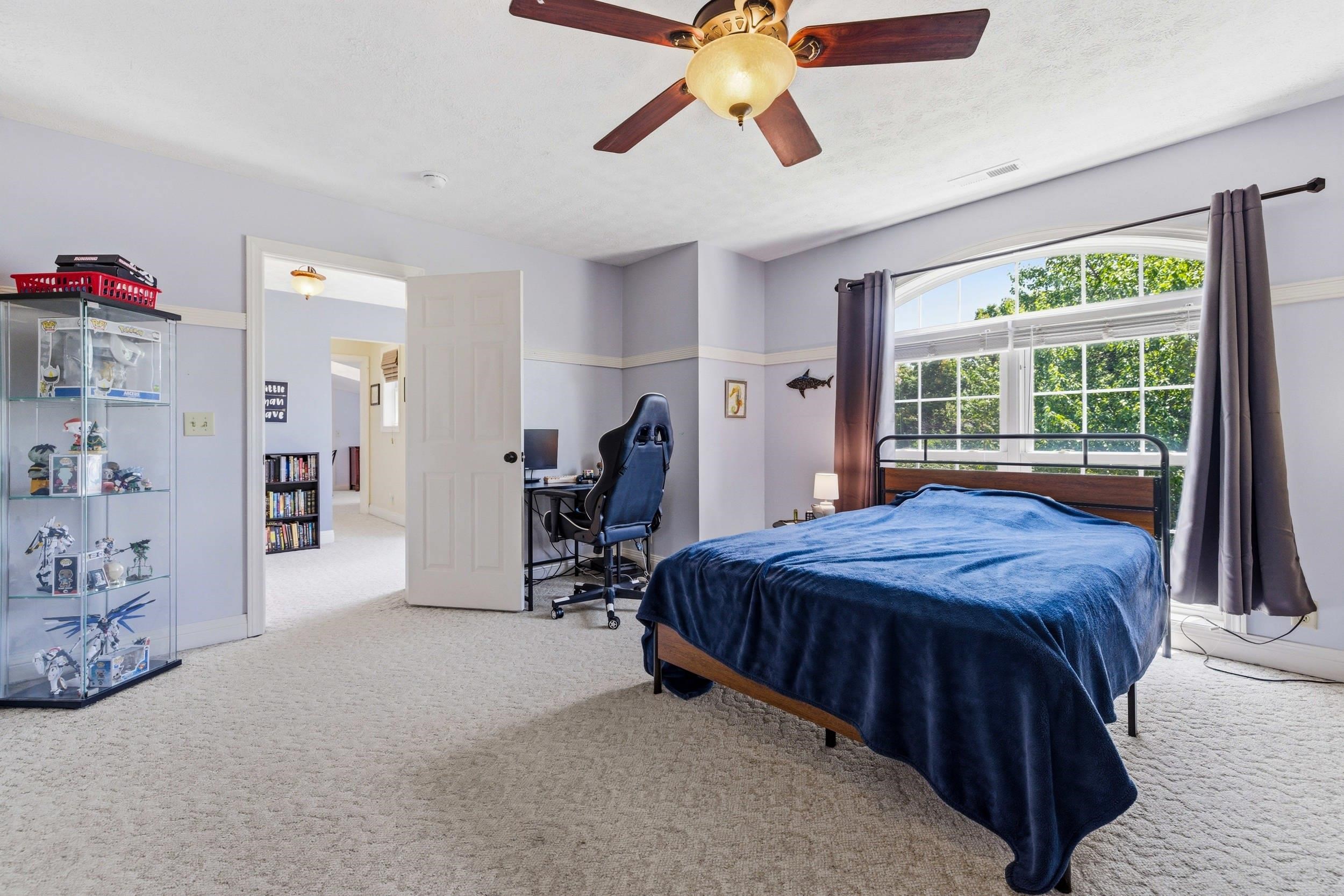 240 NORTHVIEW DR
