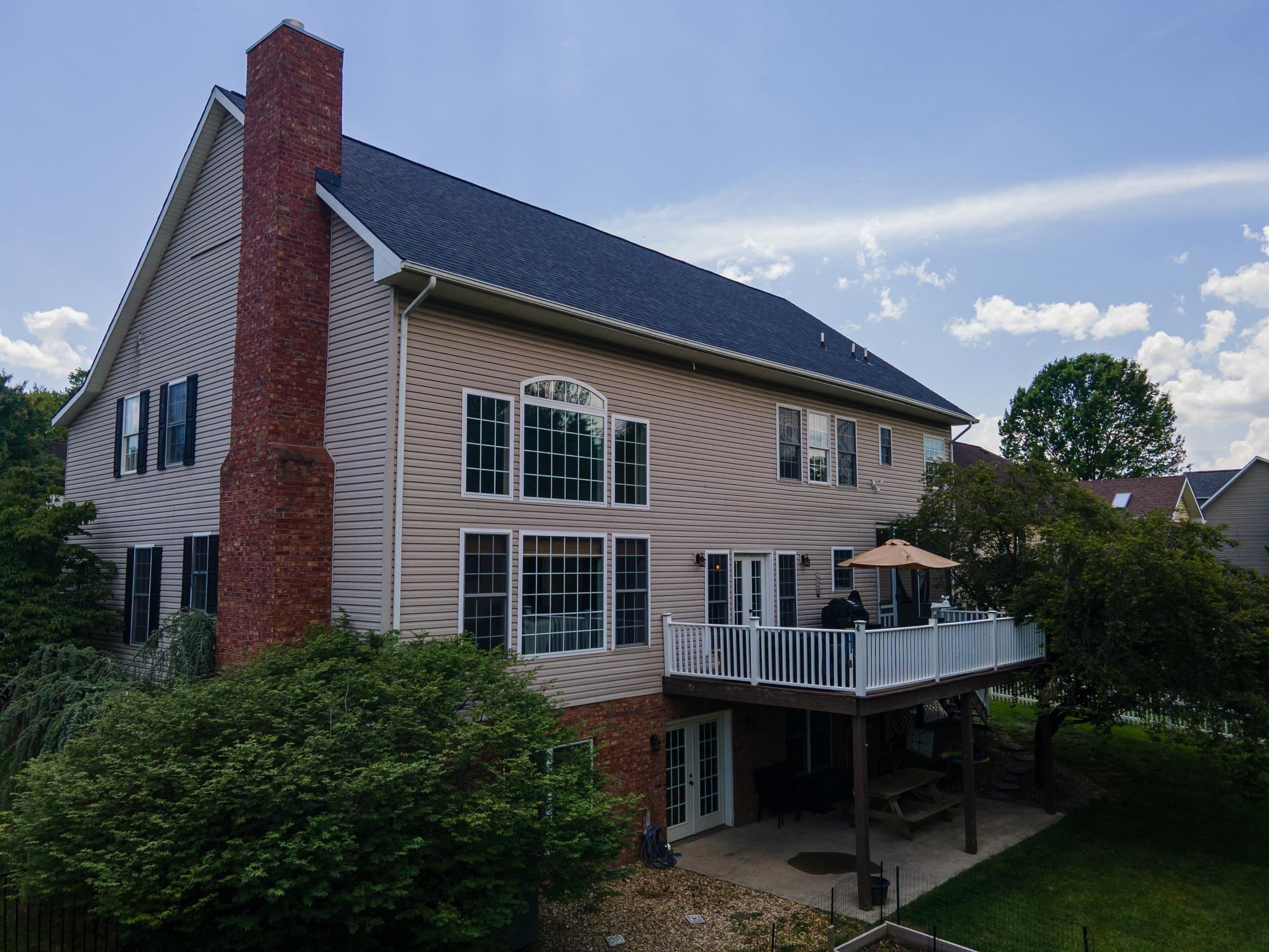 240 NORTHVIEW DR