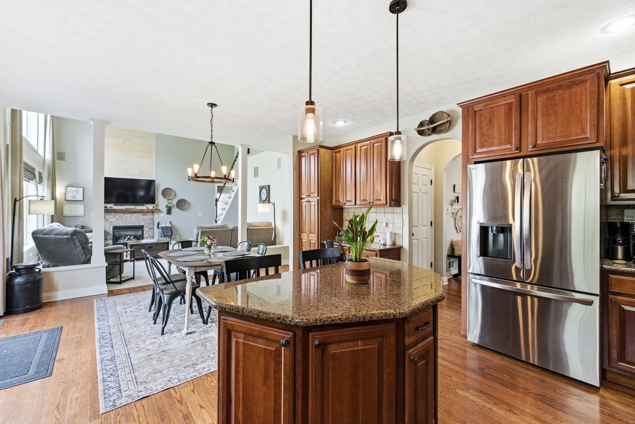 240 NORTHVIEW DR