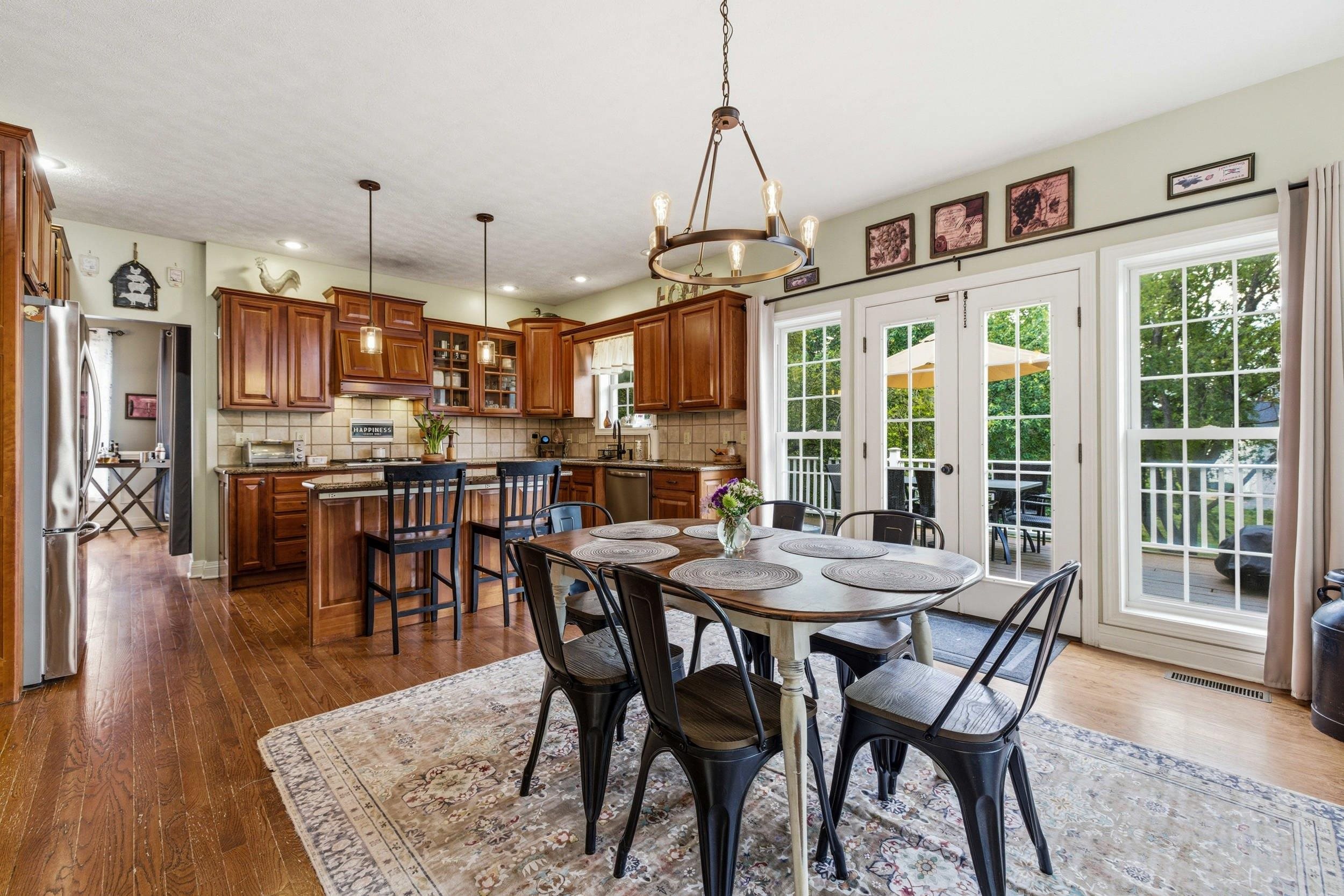 240 NORTHVIEW DR