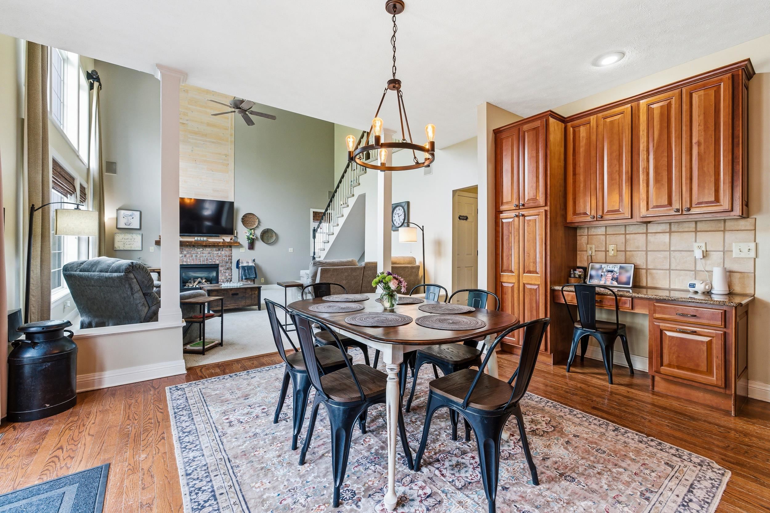 240 NORTHVIEW DR