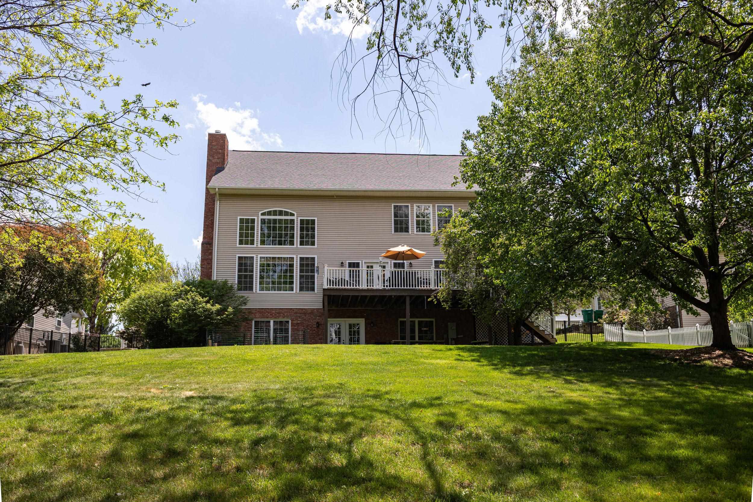 240 NORTHVIEW DR
