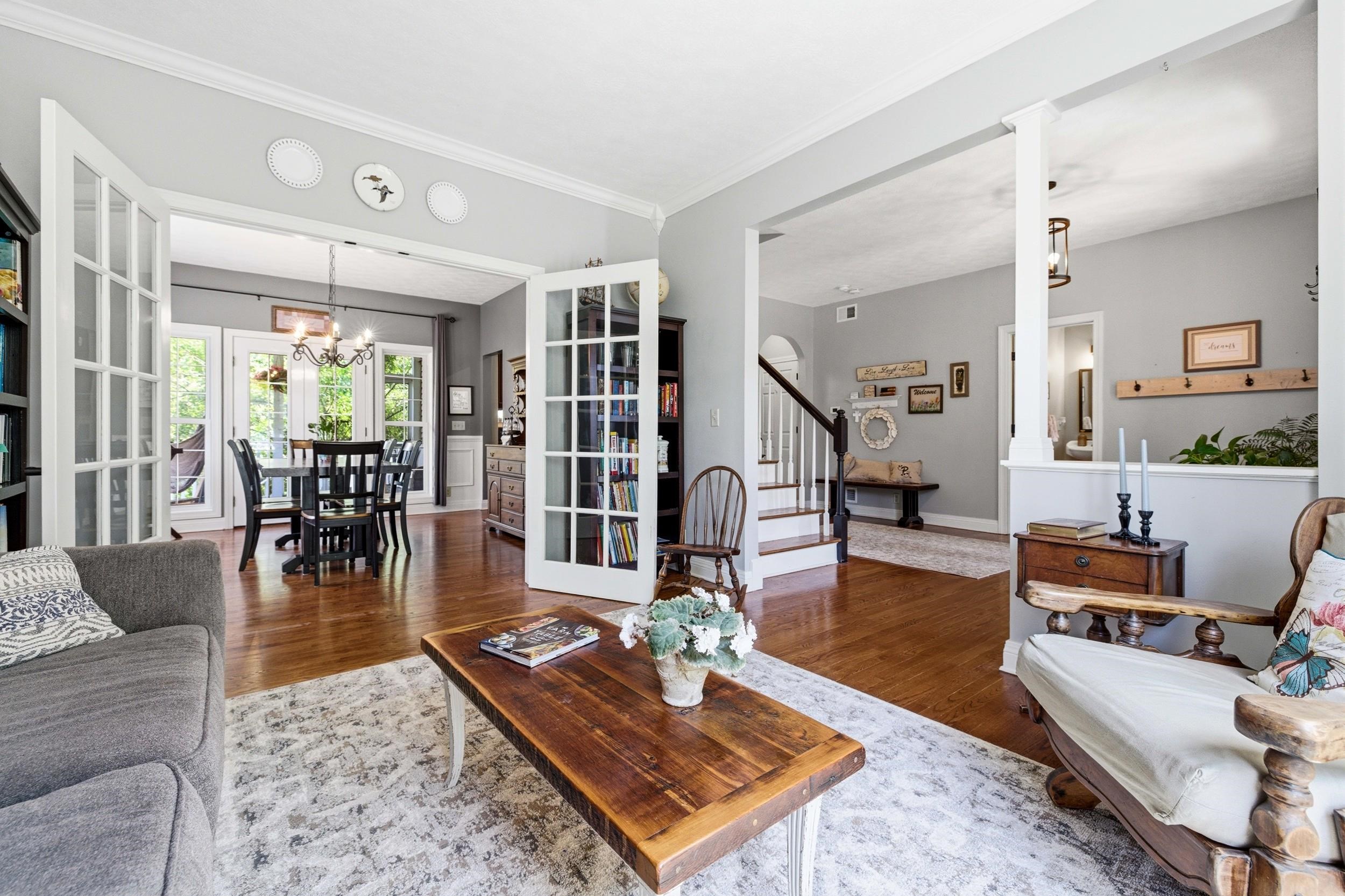 240 NORTHVIEW DR
