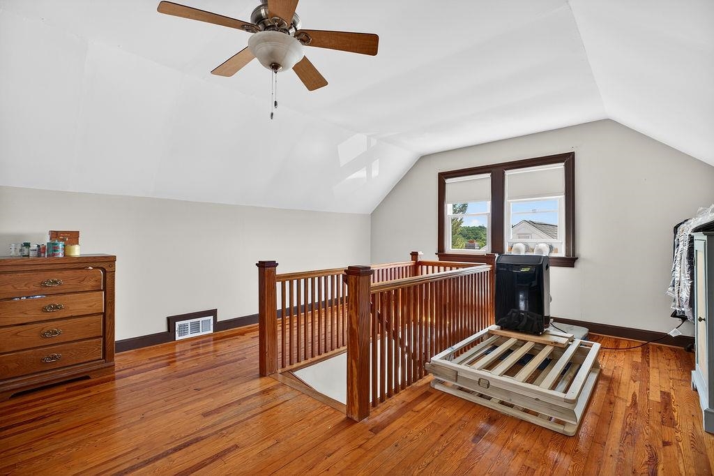 1003 SKYMONT RD