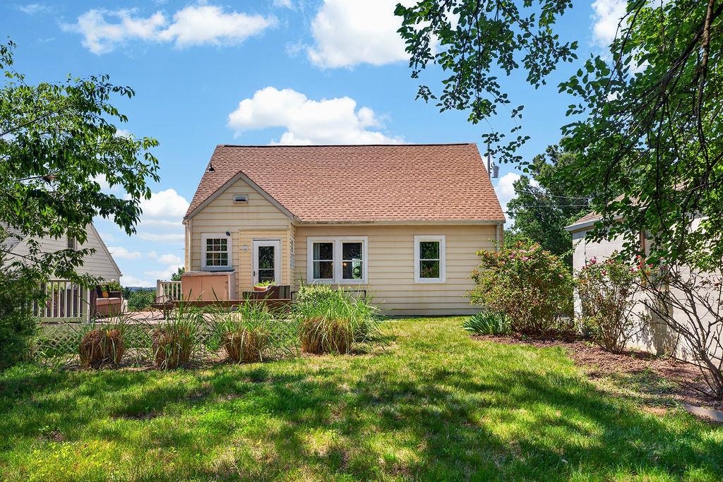 1003 SKYMONT RD
