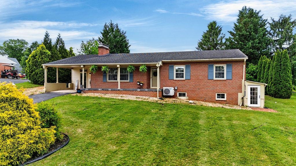 151 SUNSET DR