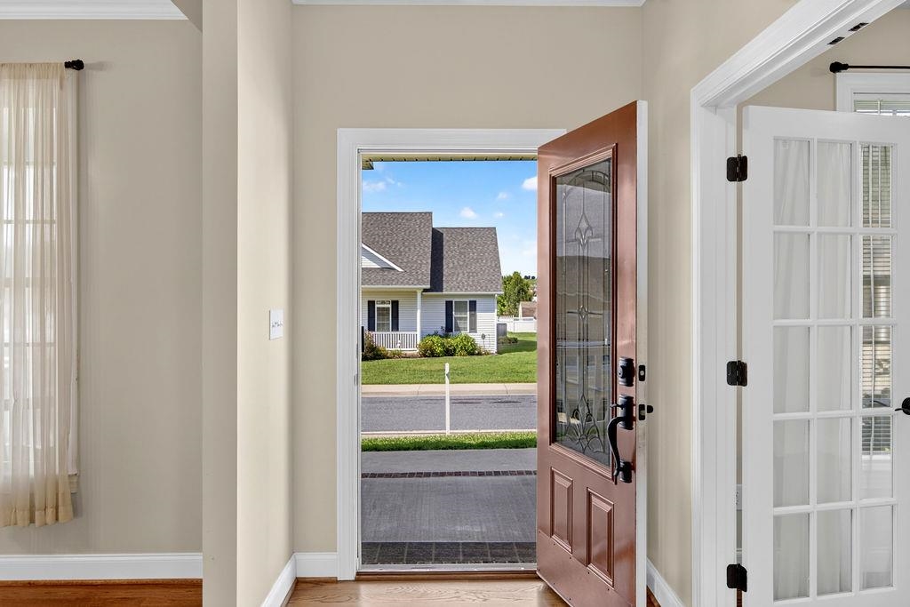 14 OLD OAK DR