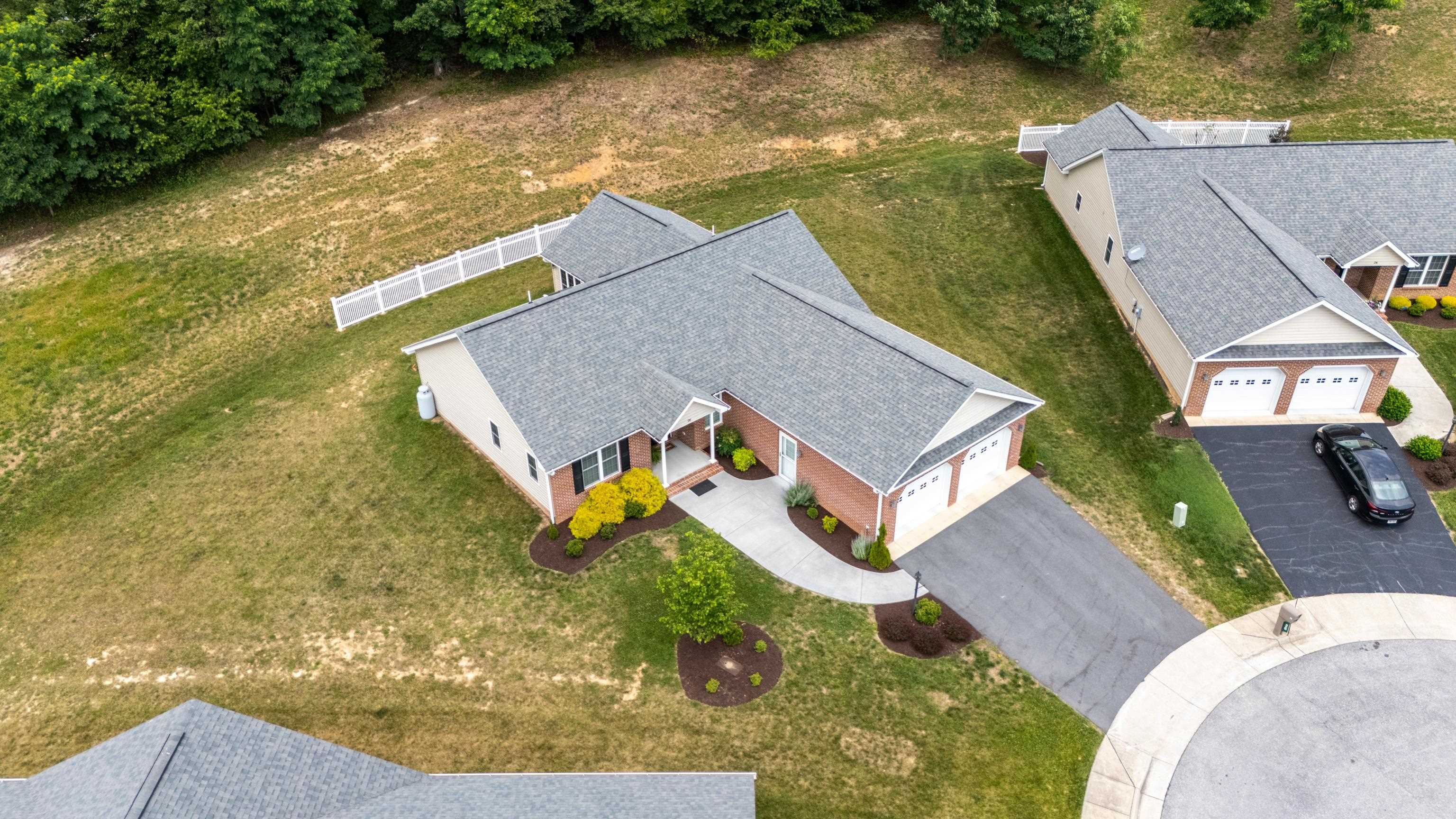 26 OAK VIEW DR