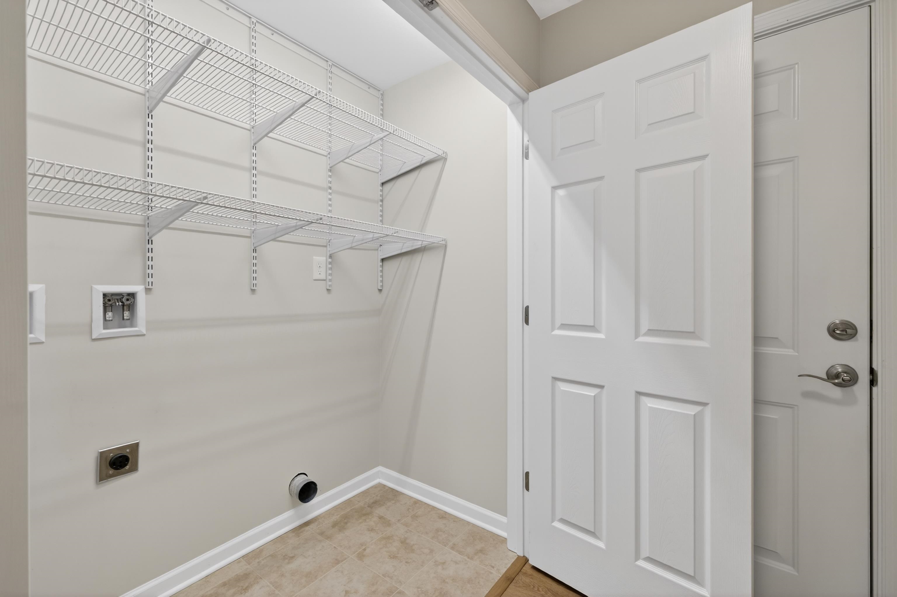 26 OAK VIEW DR