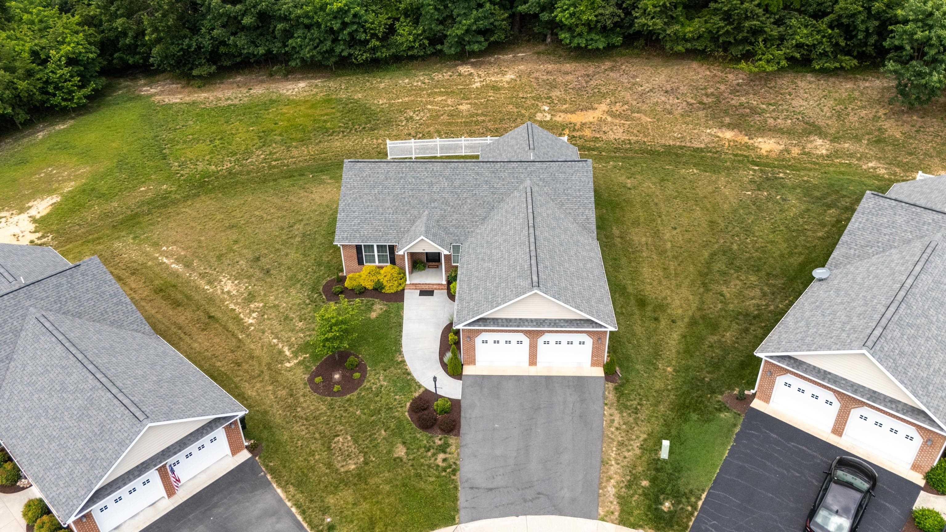 26 OAK VIEW DR