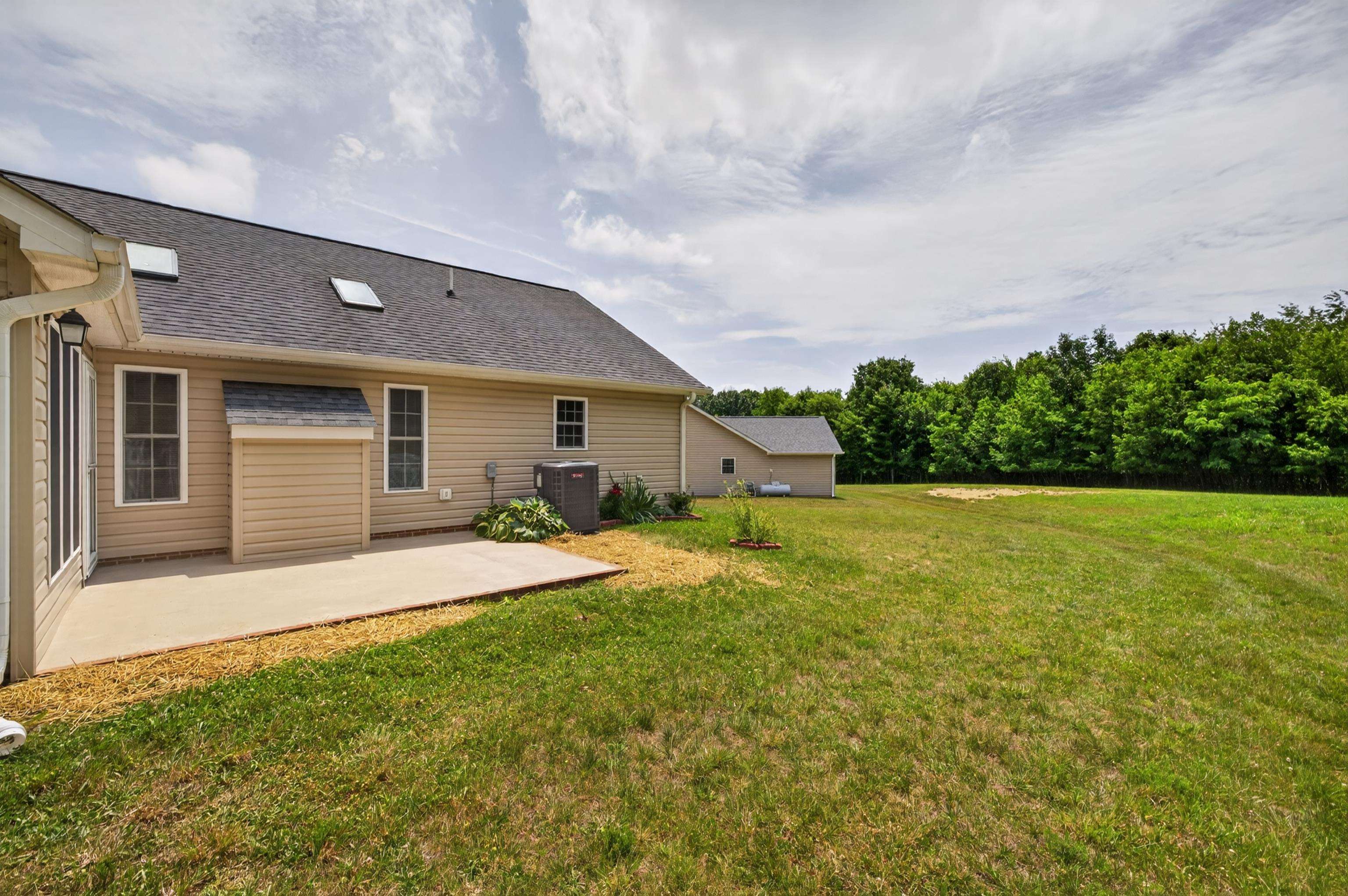 26 OAK VIEW DR