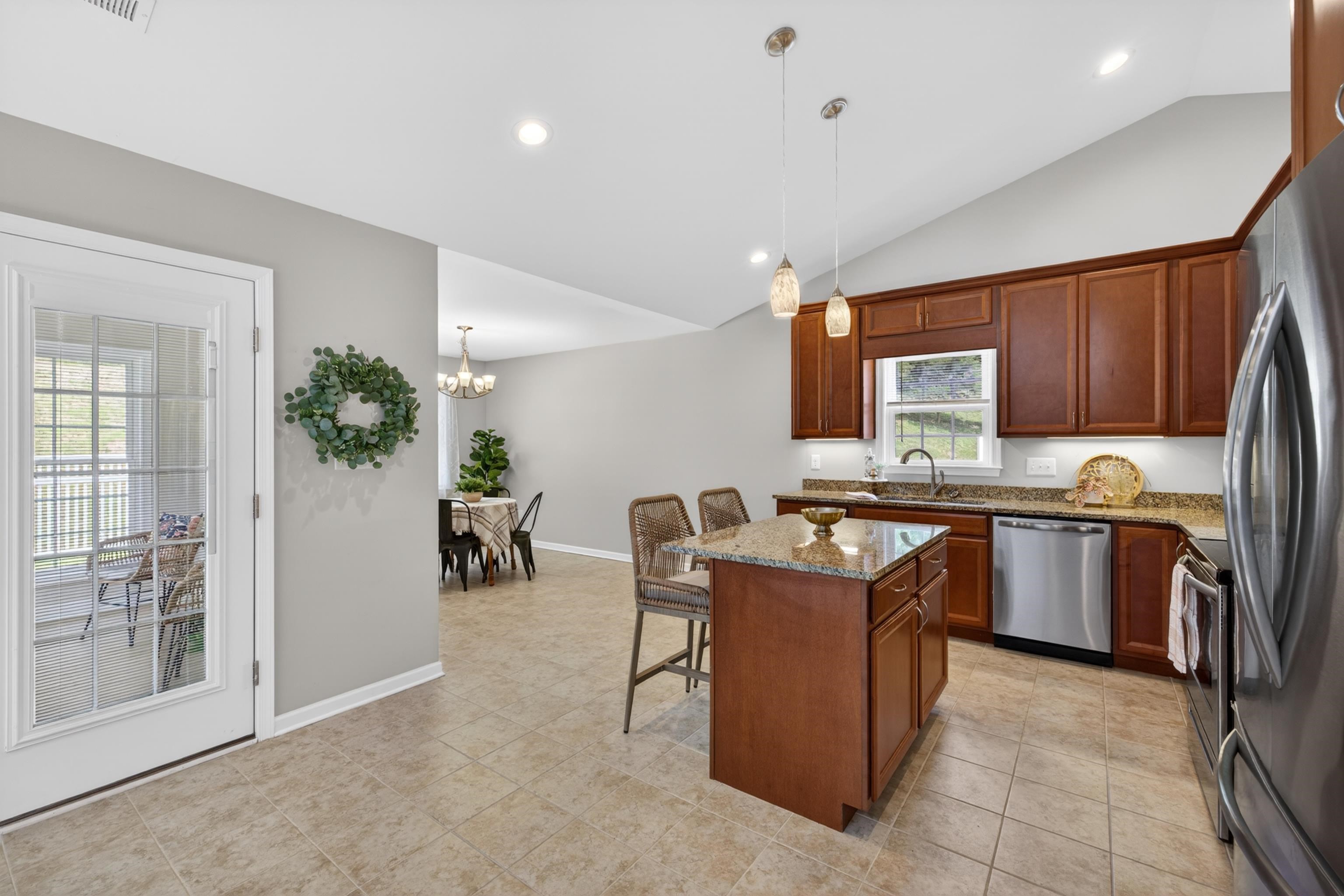 26 OAK VIEW DR