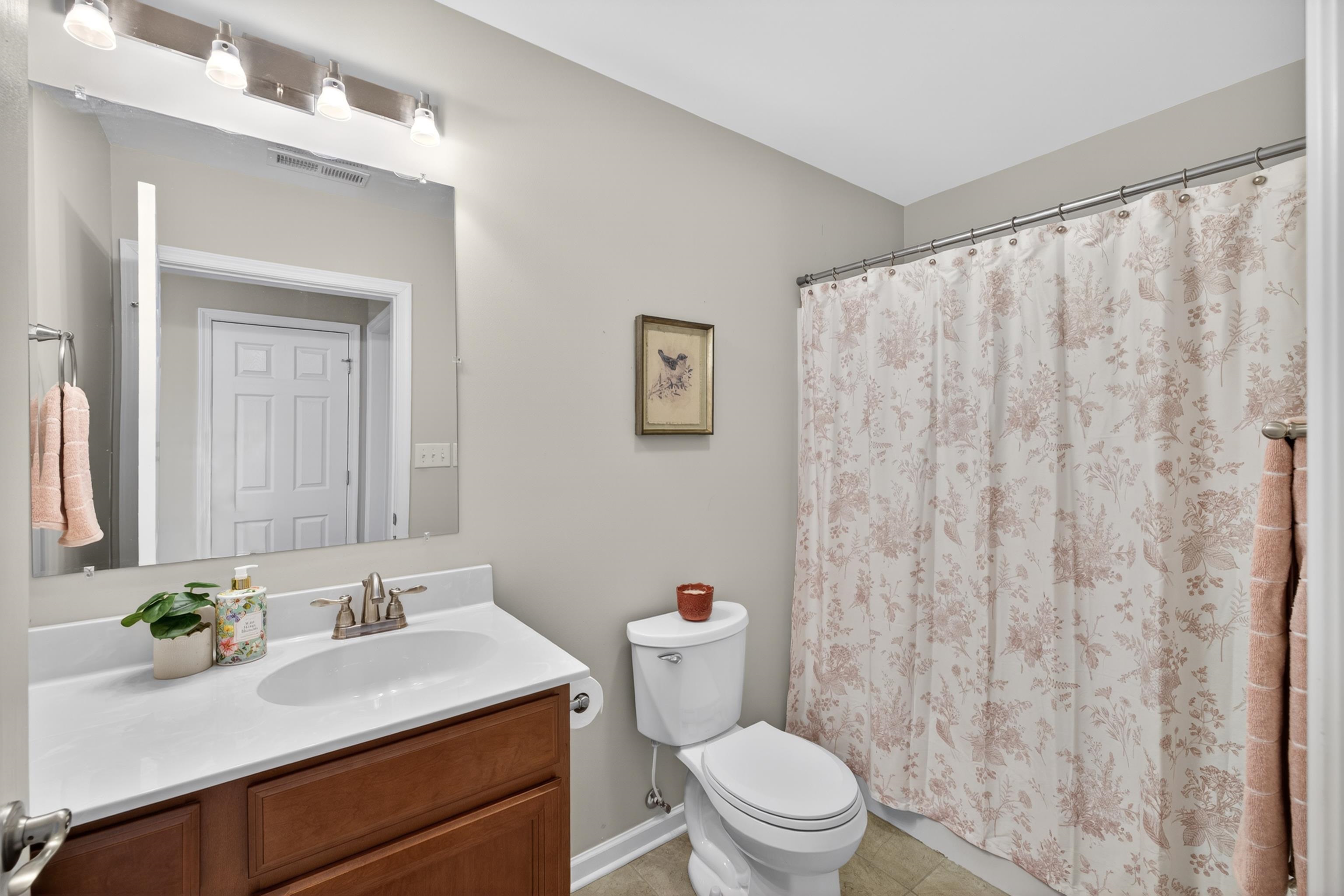 26 OAK VIEW DR