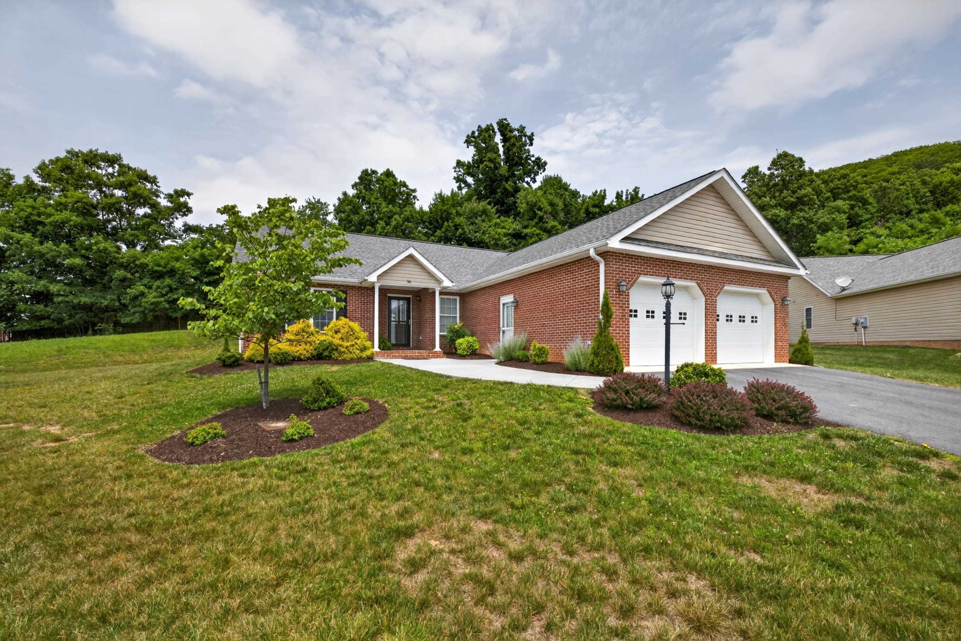26 OAK VIEW DR