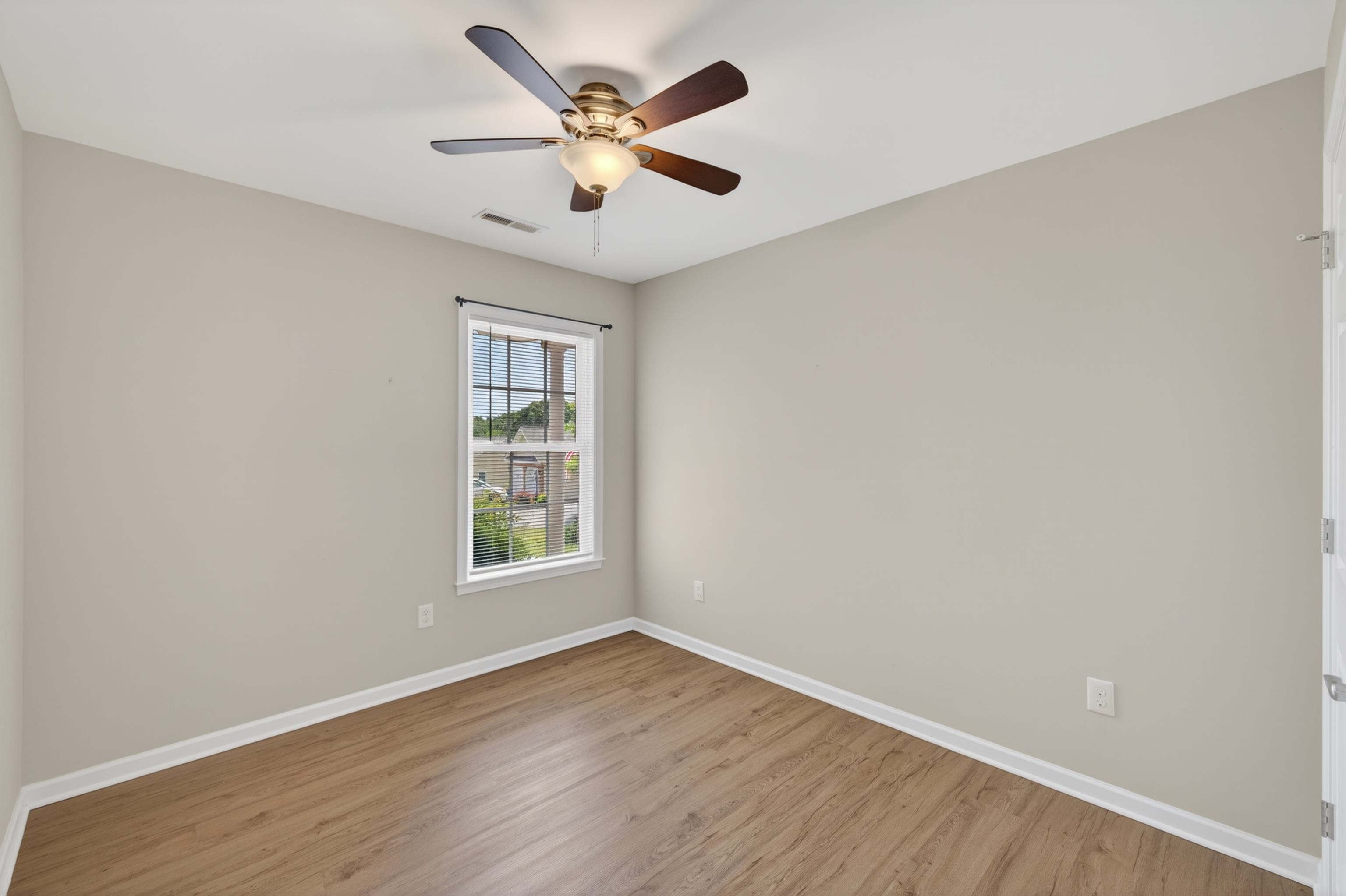 26 OAK VIEW DR