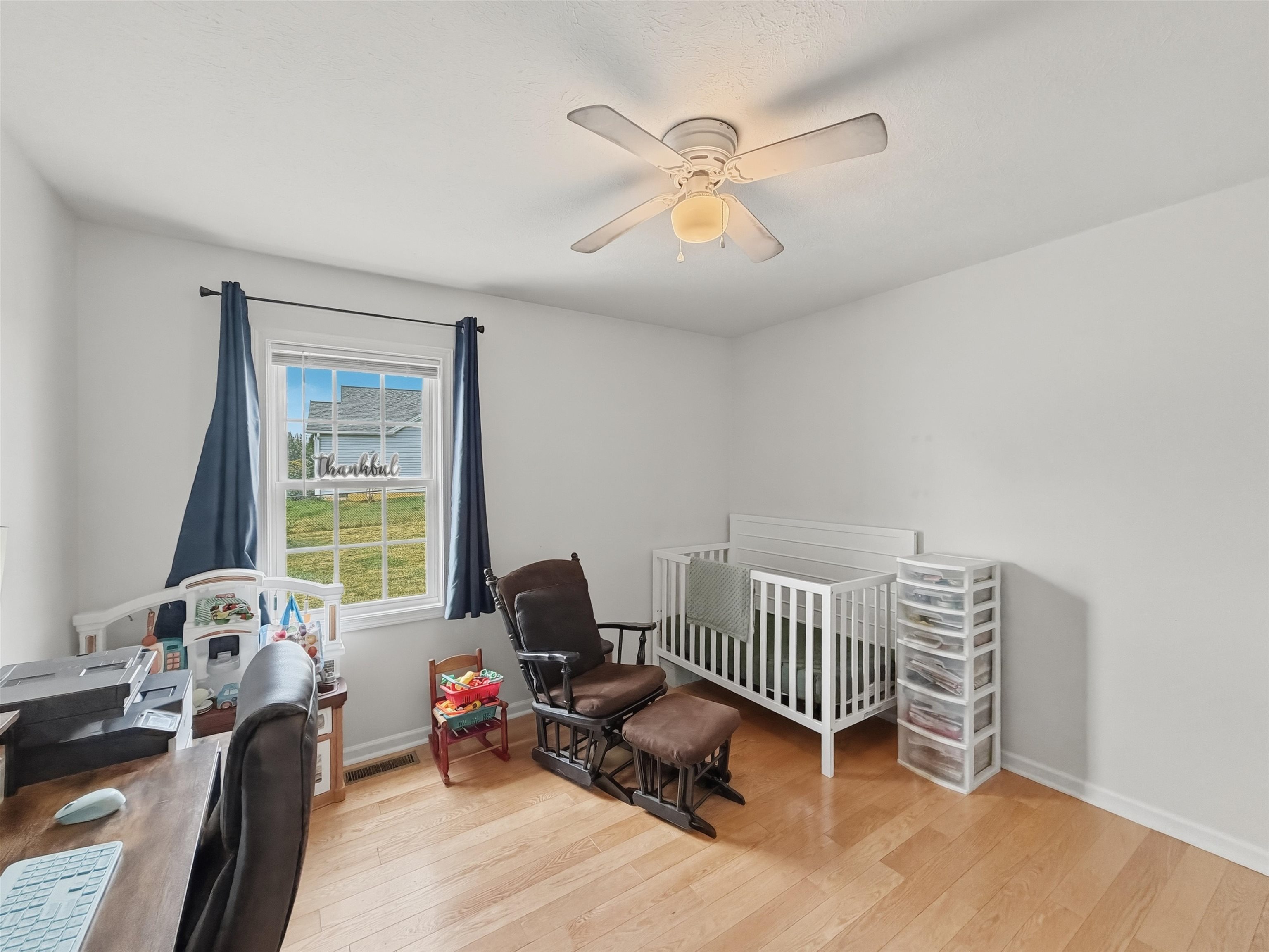 148 WOODSIDE DR