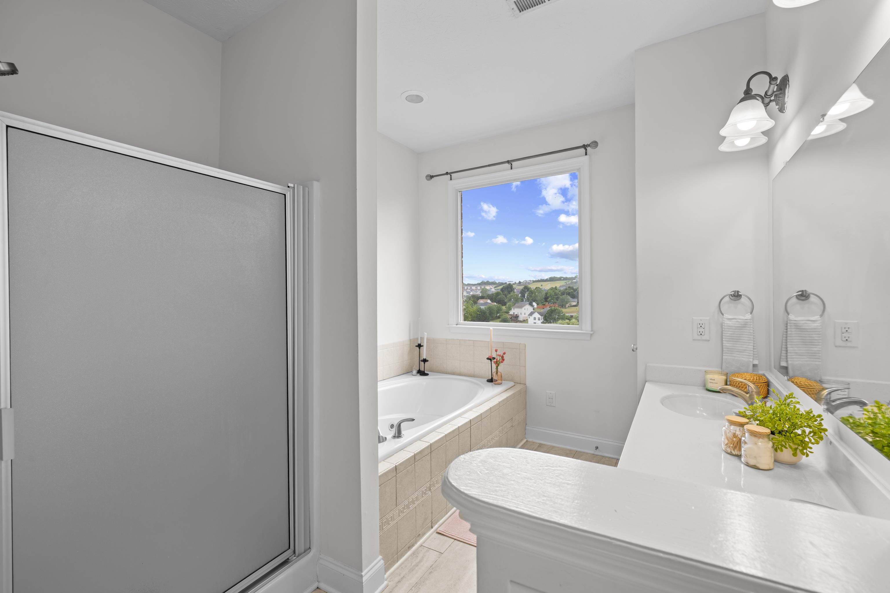 50 ENCHANTED VIEW CIR