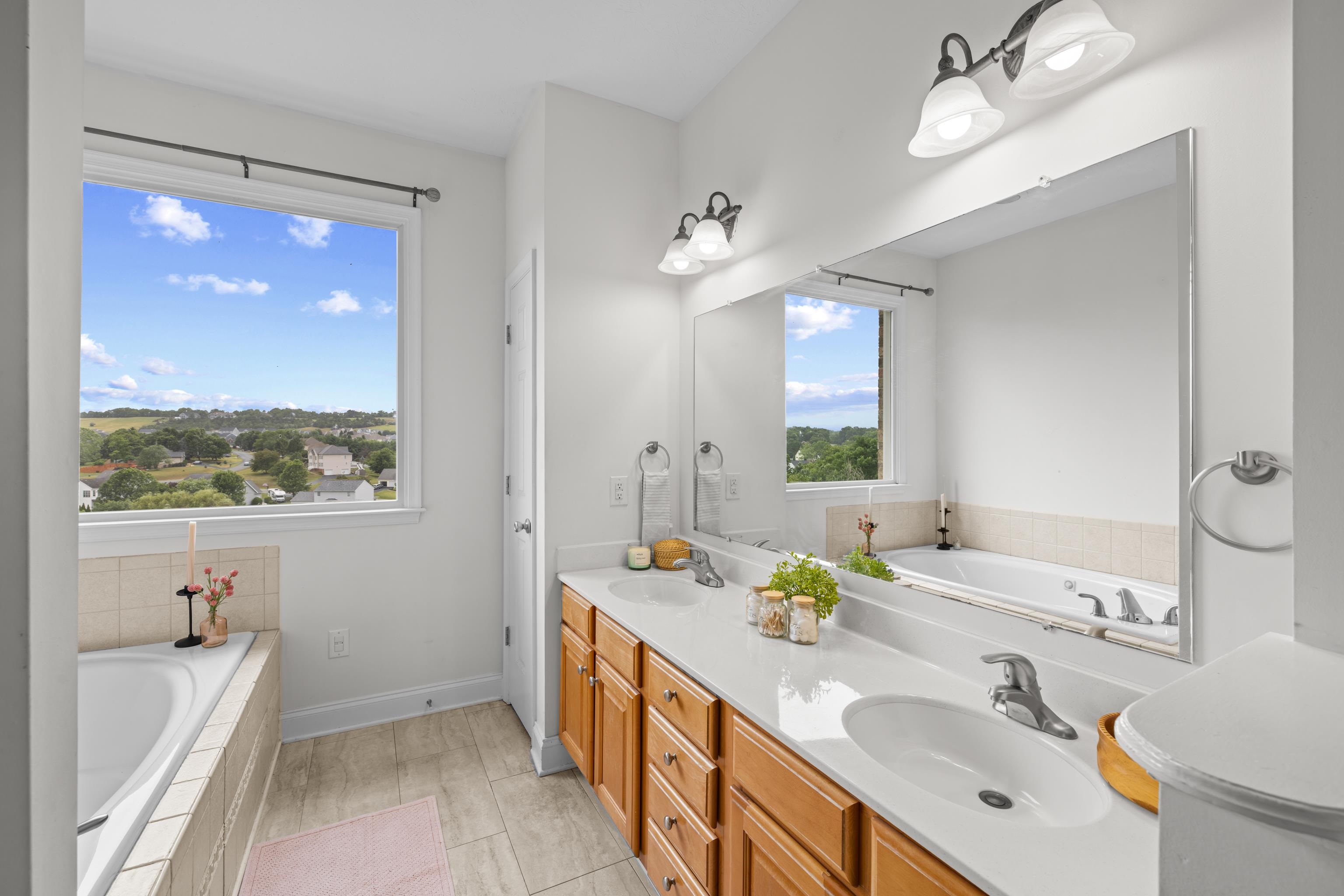 50 ENCHANTED VIEW CIR