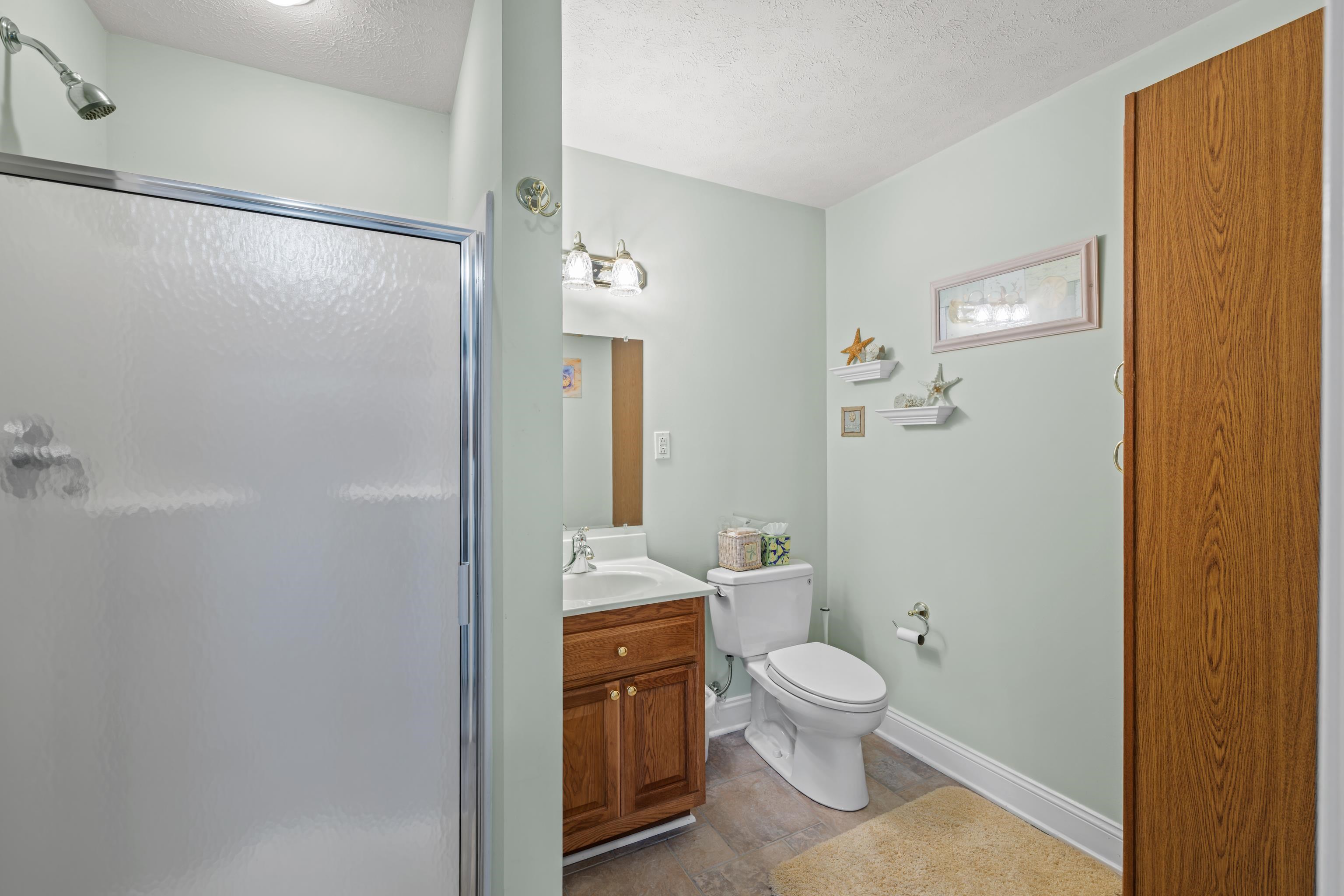 287 KENSINGTON DR