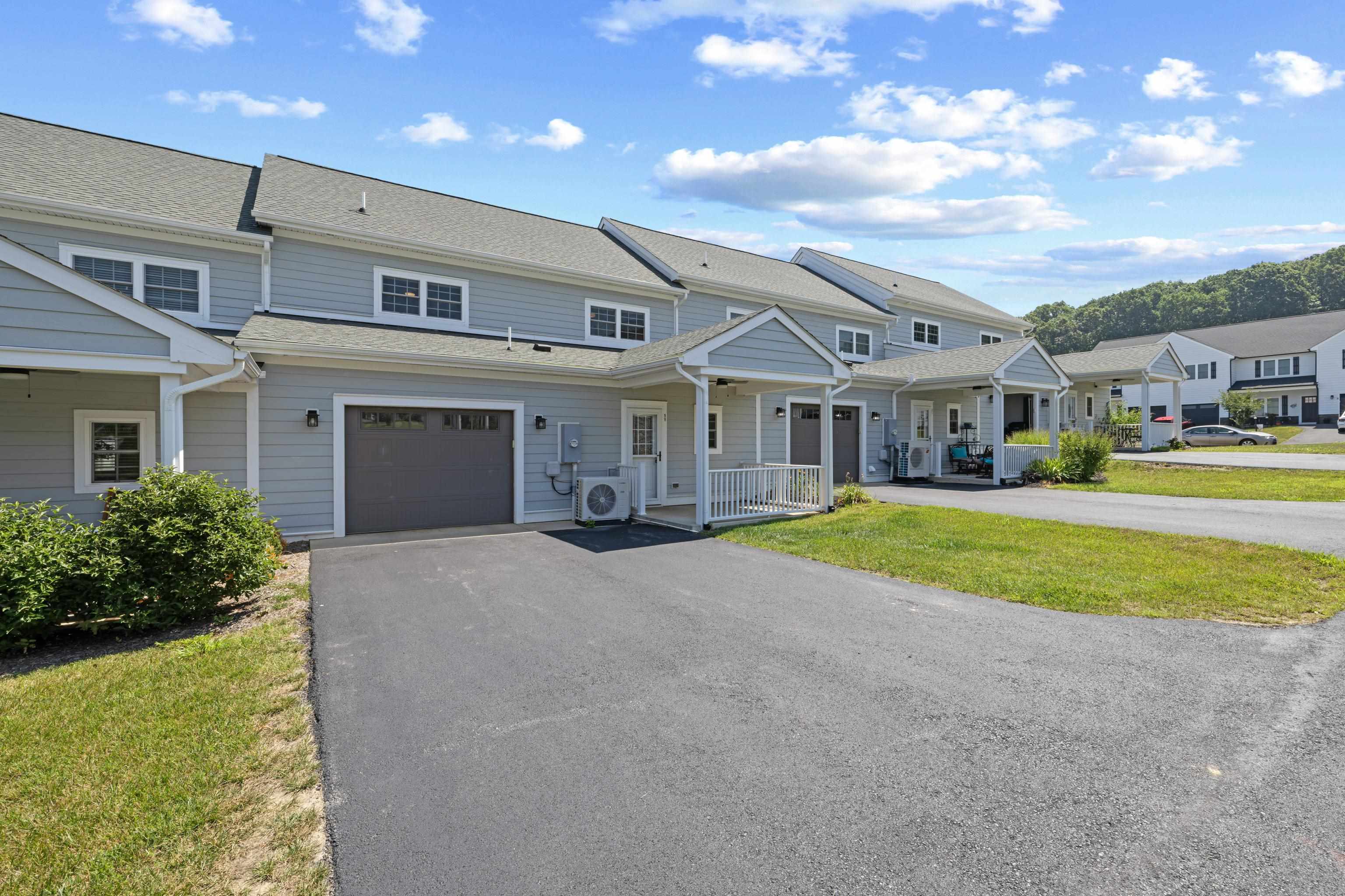 99 WHISPERING OAKS DR