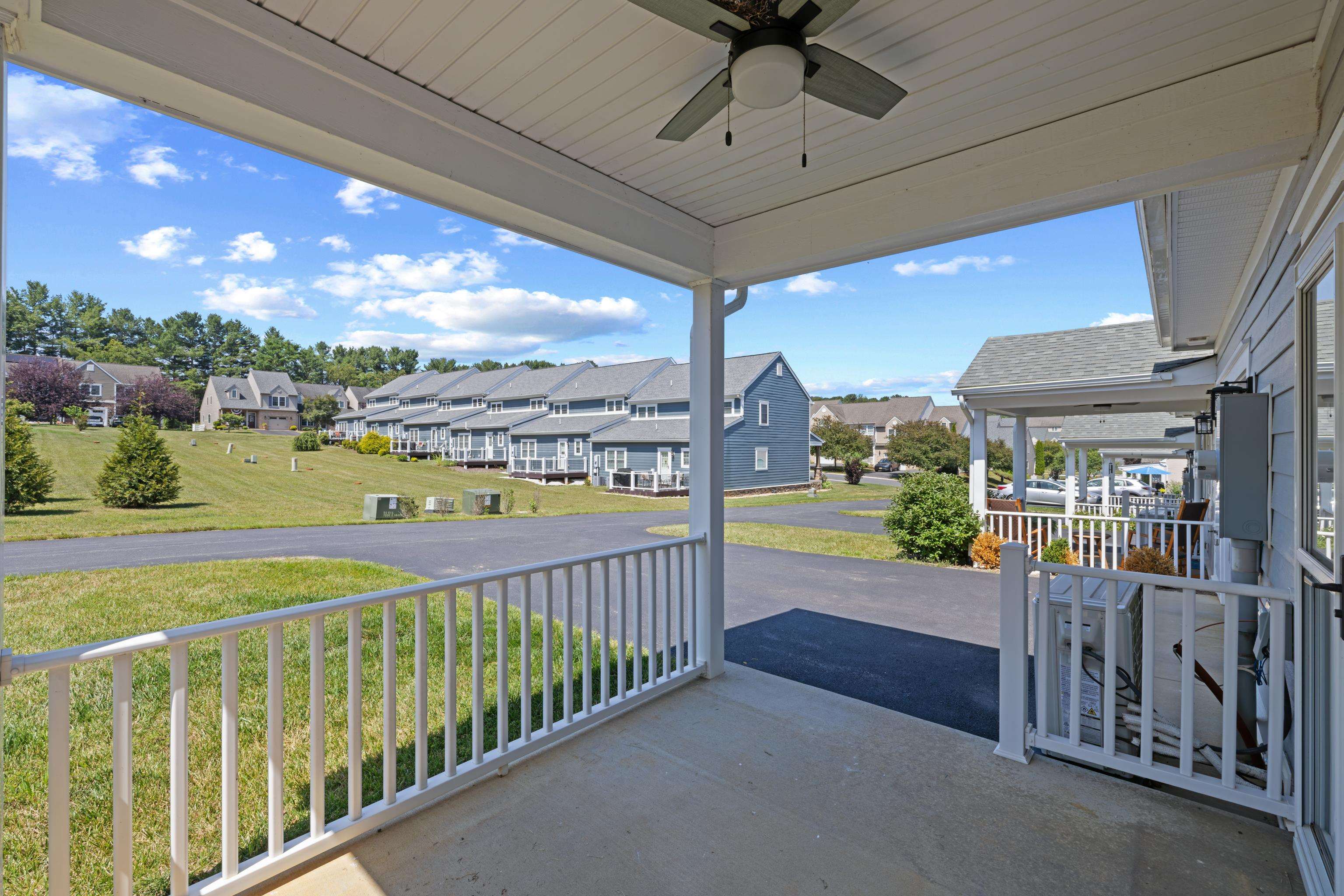 99 WHISPERING OAKS DR