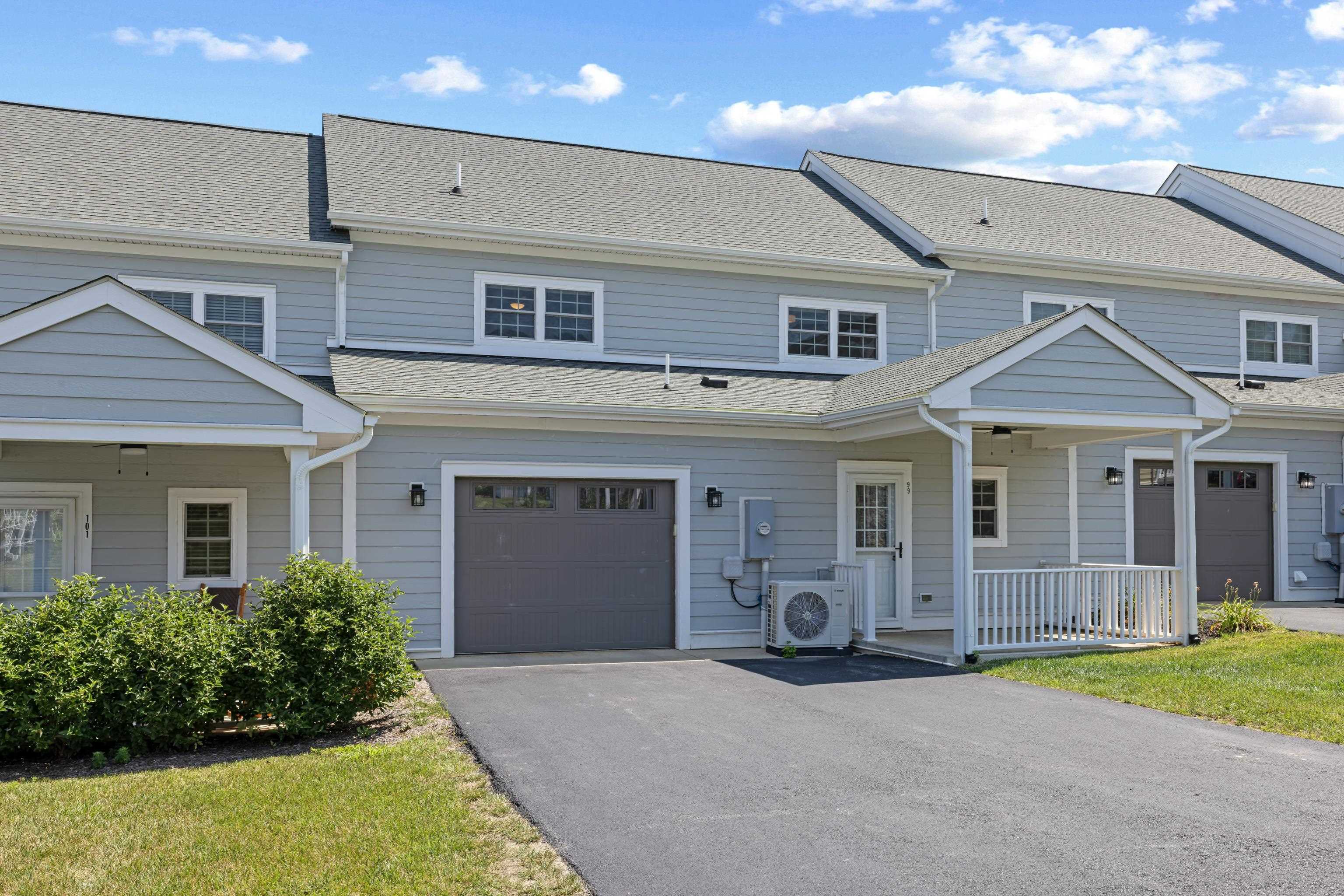 99 WHISPERING OAKS DR