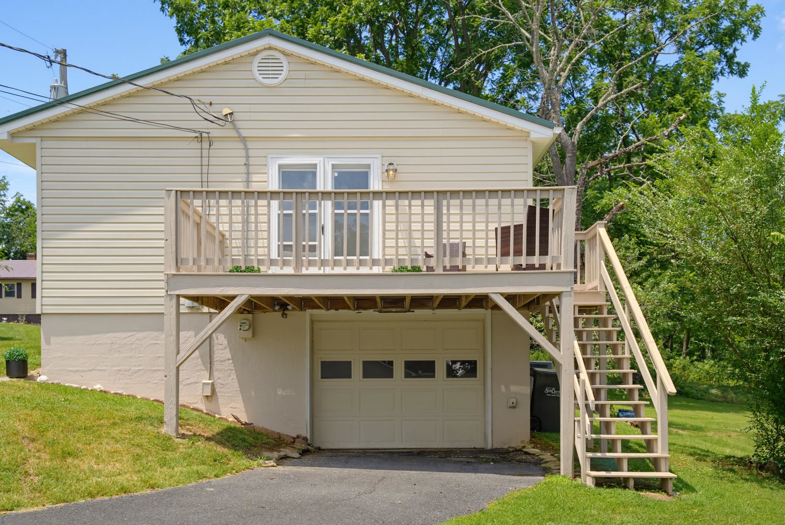 112 BELLVIEW ST