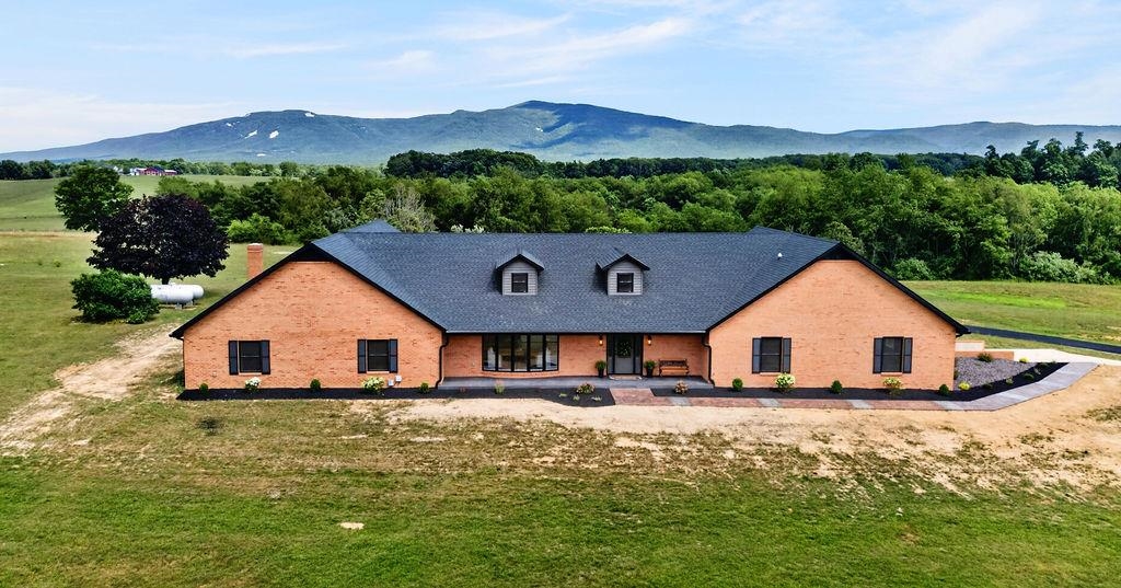 5348 LEE JACKSON HWY