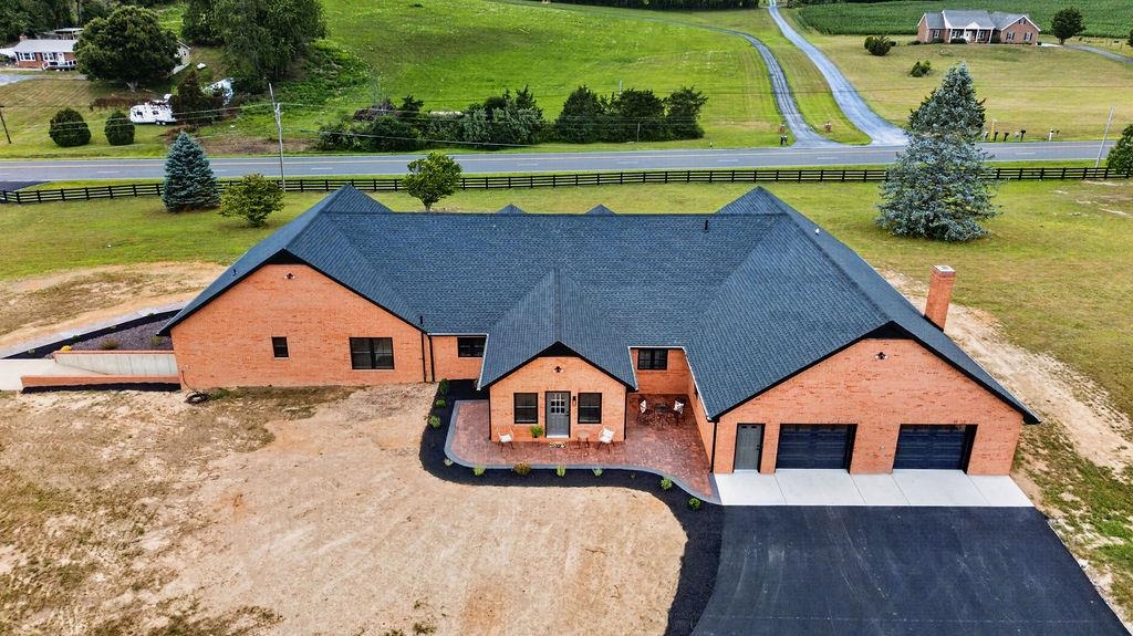 5348 LEE JACKSON HWY