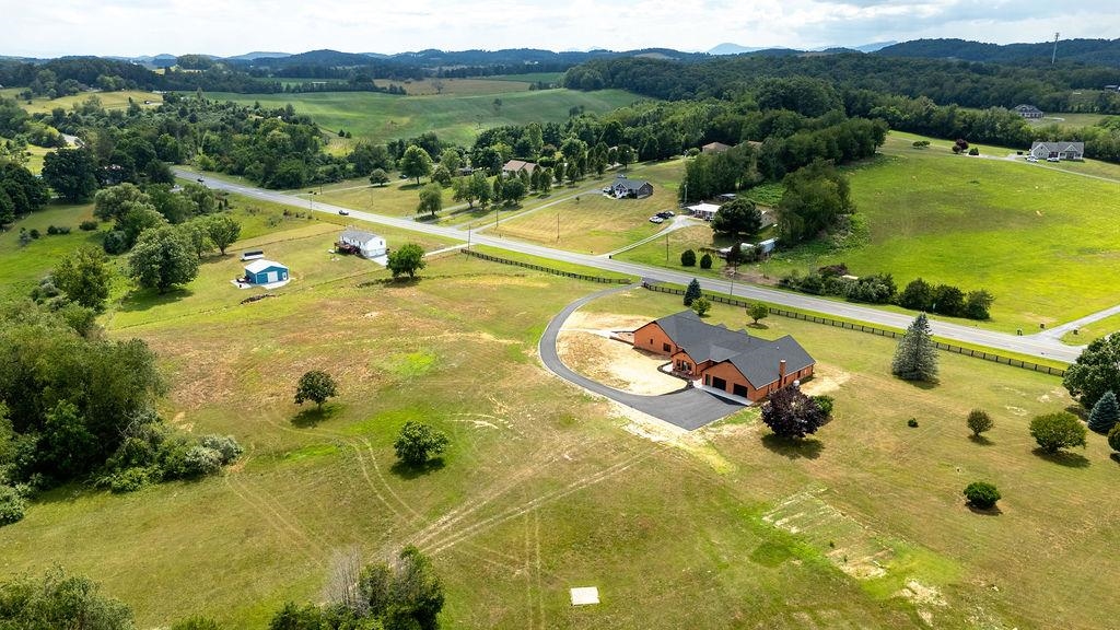 5348 LEE JACKSON HWY