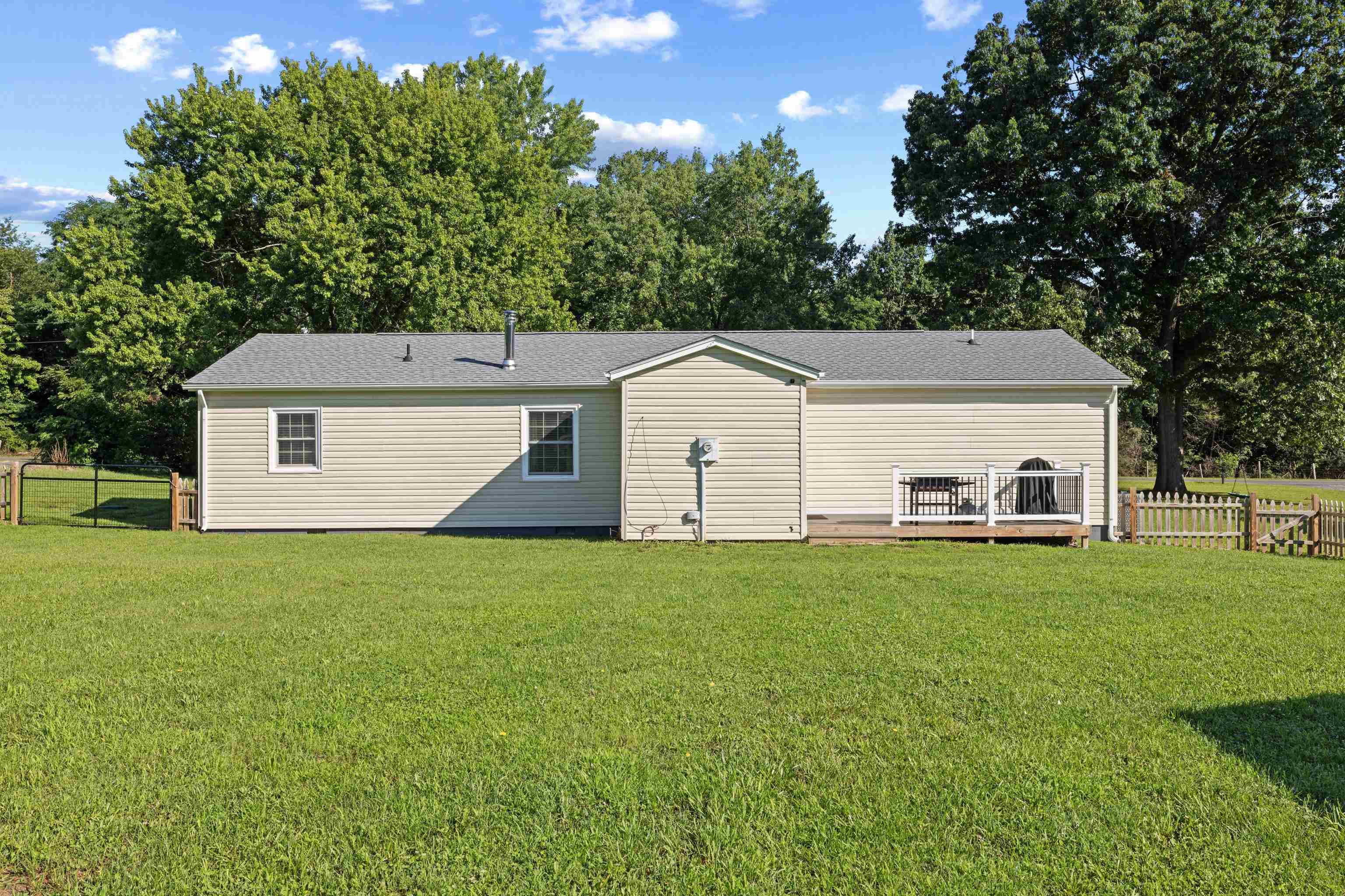 440 DRY BRANCH RD