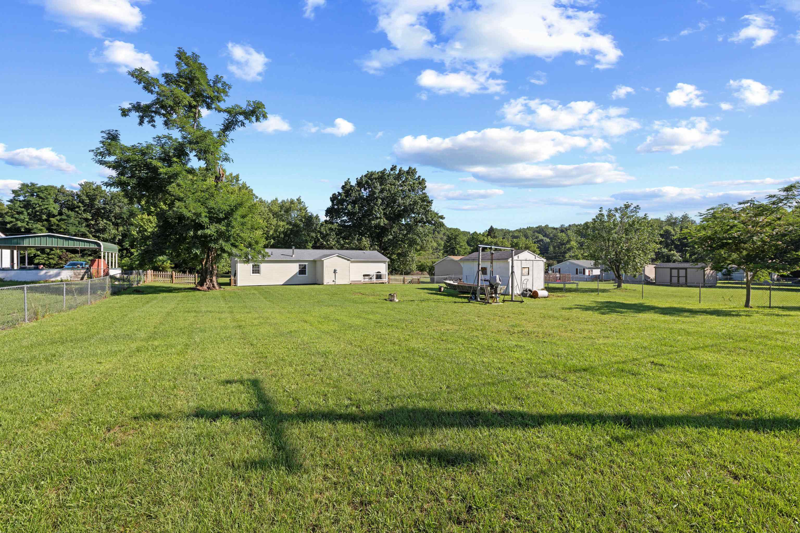 440 DRY BRANCH RD