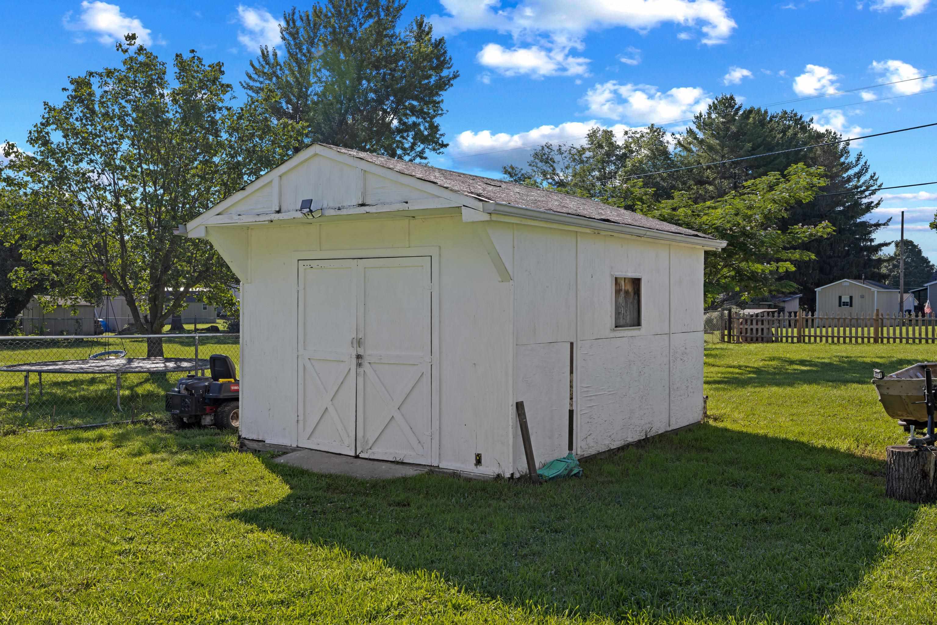 440 DRY BRANCH RD