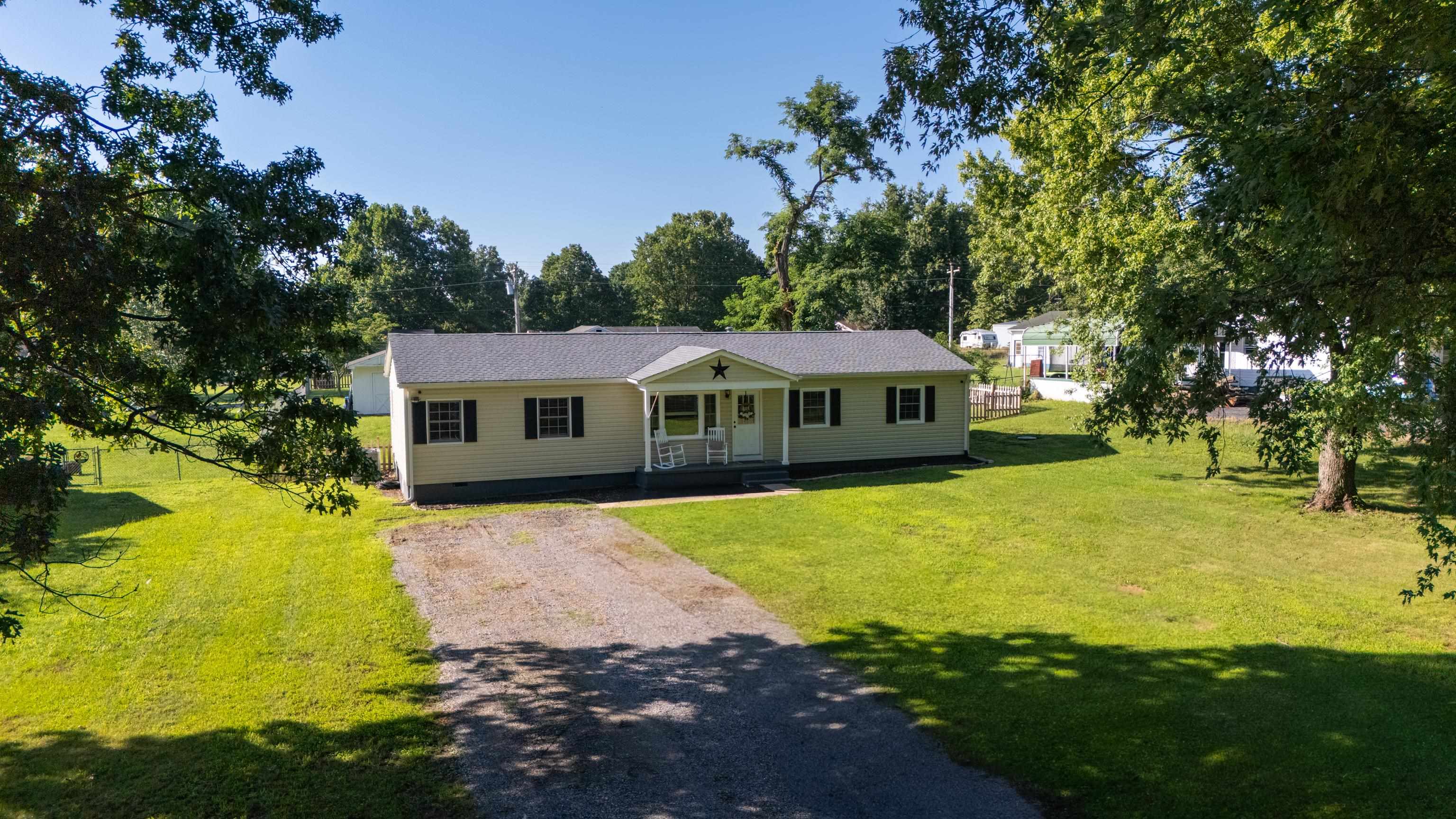 440 DRY BRANCH RD